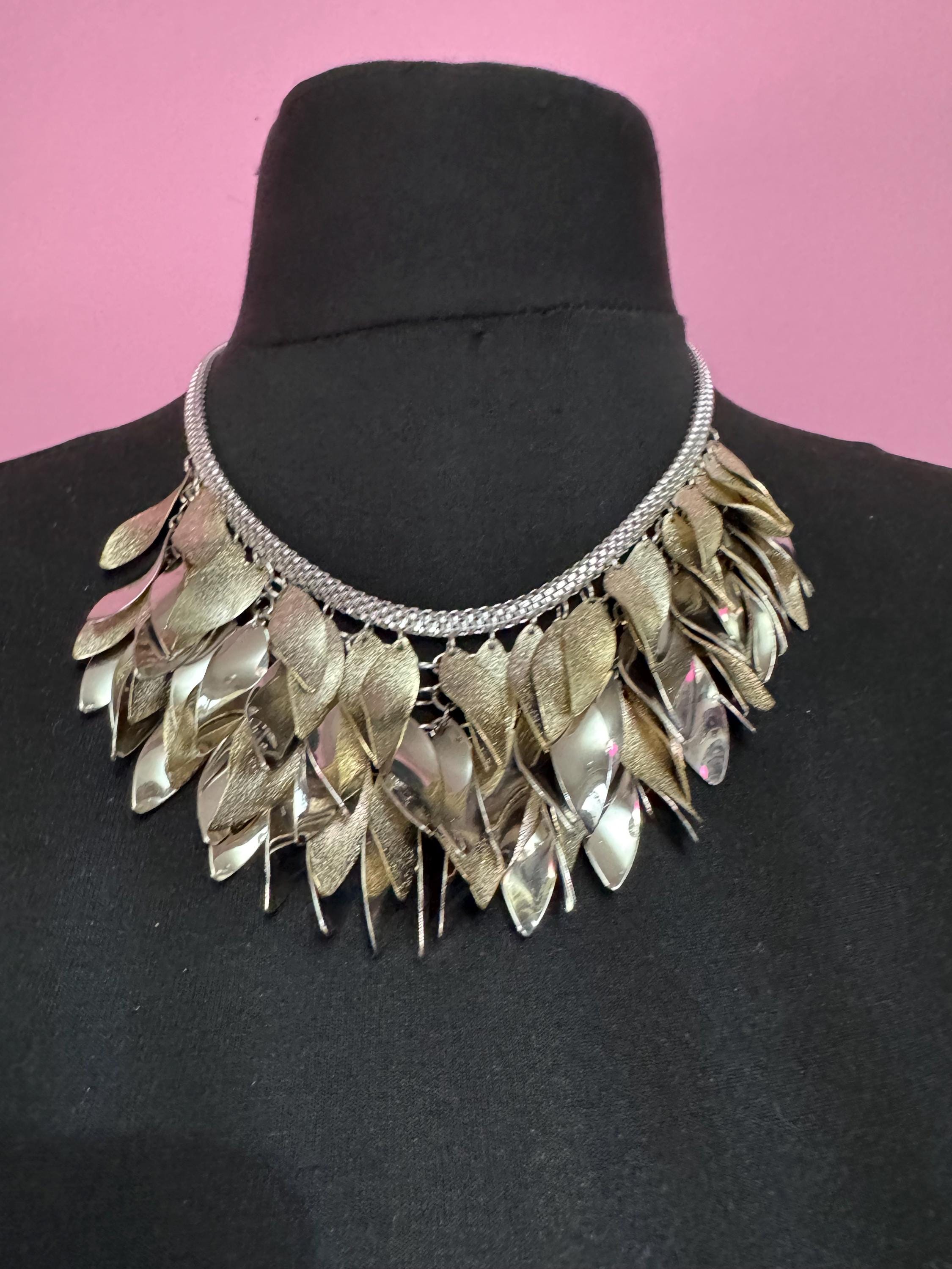 Retro silver tone choker necklace and matching bracelets leaf dangly jewellery set