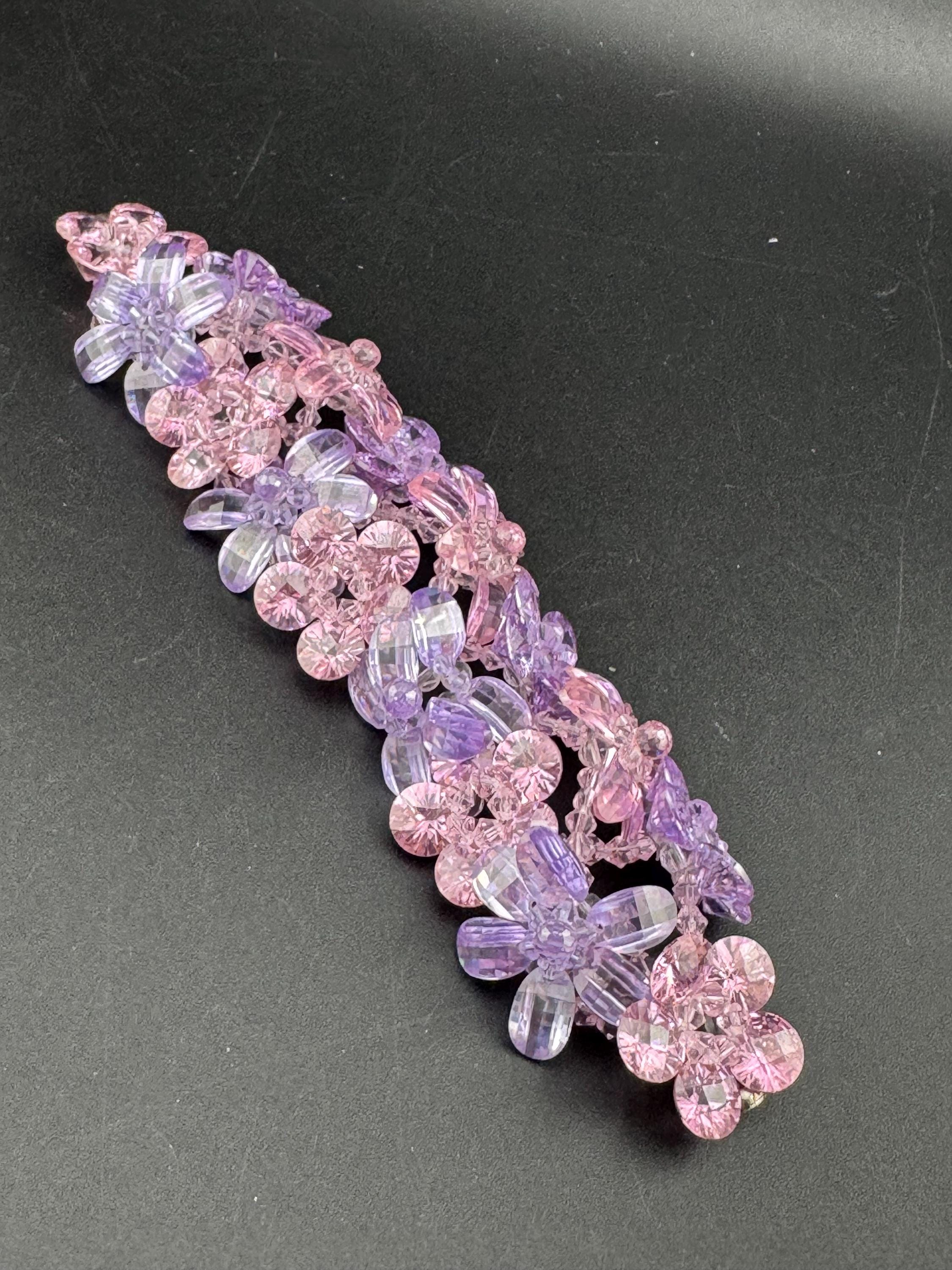 Unsigned Butler and Wilson purple pink Crystal floral beaded bracelet