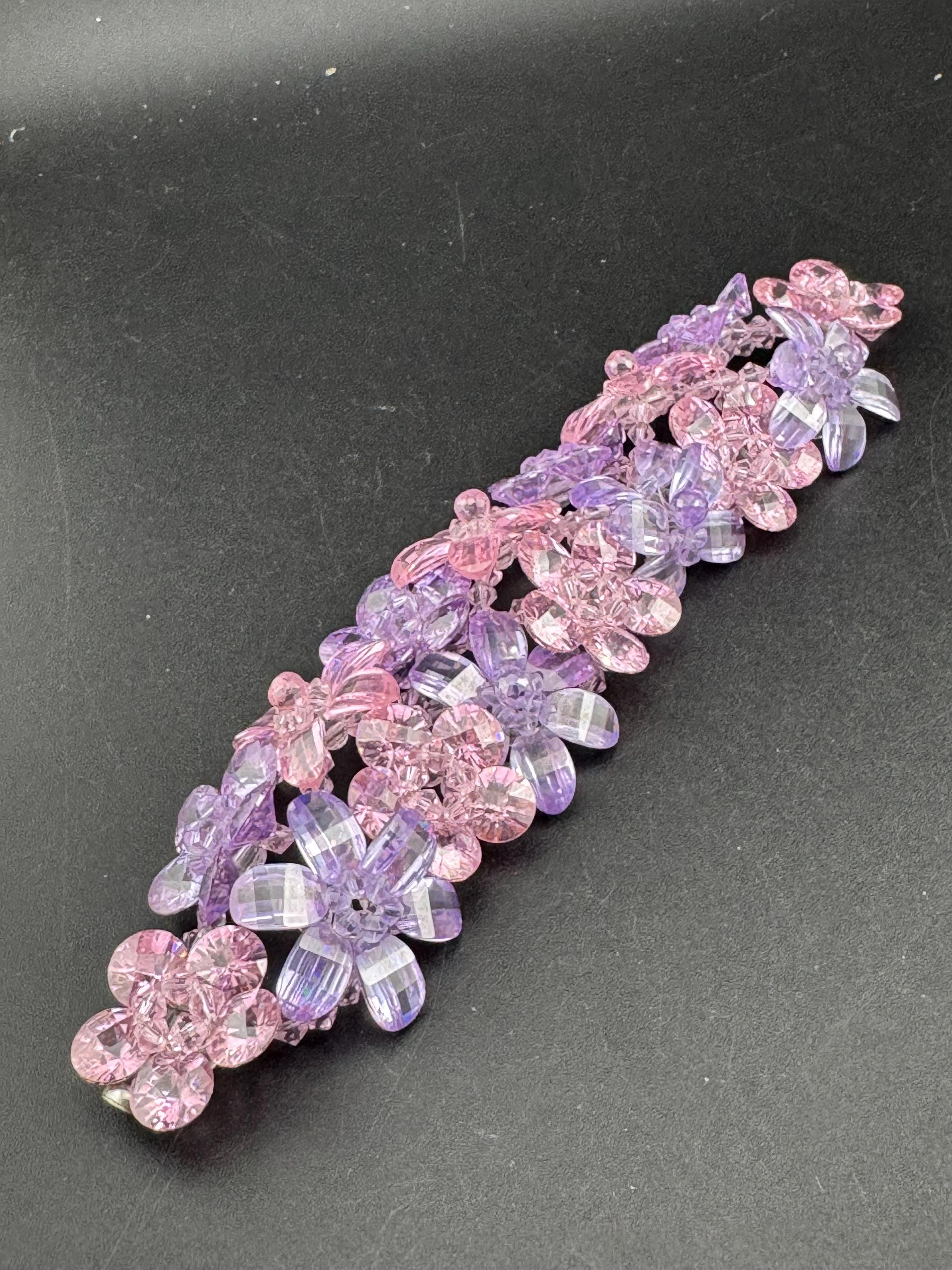 Unsigned Butler and Wilson purple pink Crystal floral beaded bracelet