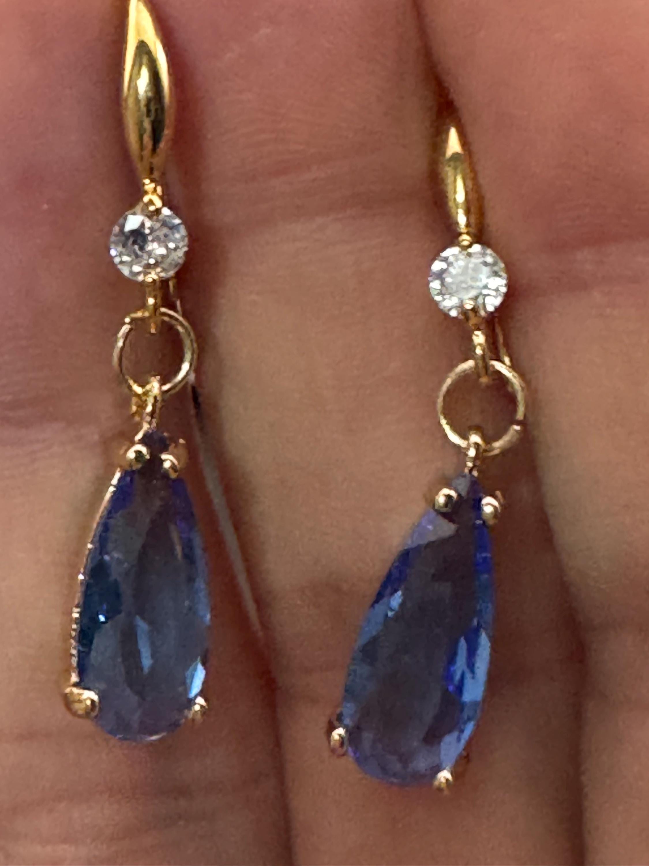 18k GP sapphire blue crystal diamanté drop earrings, teardrop