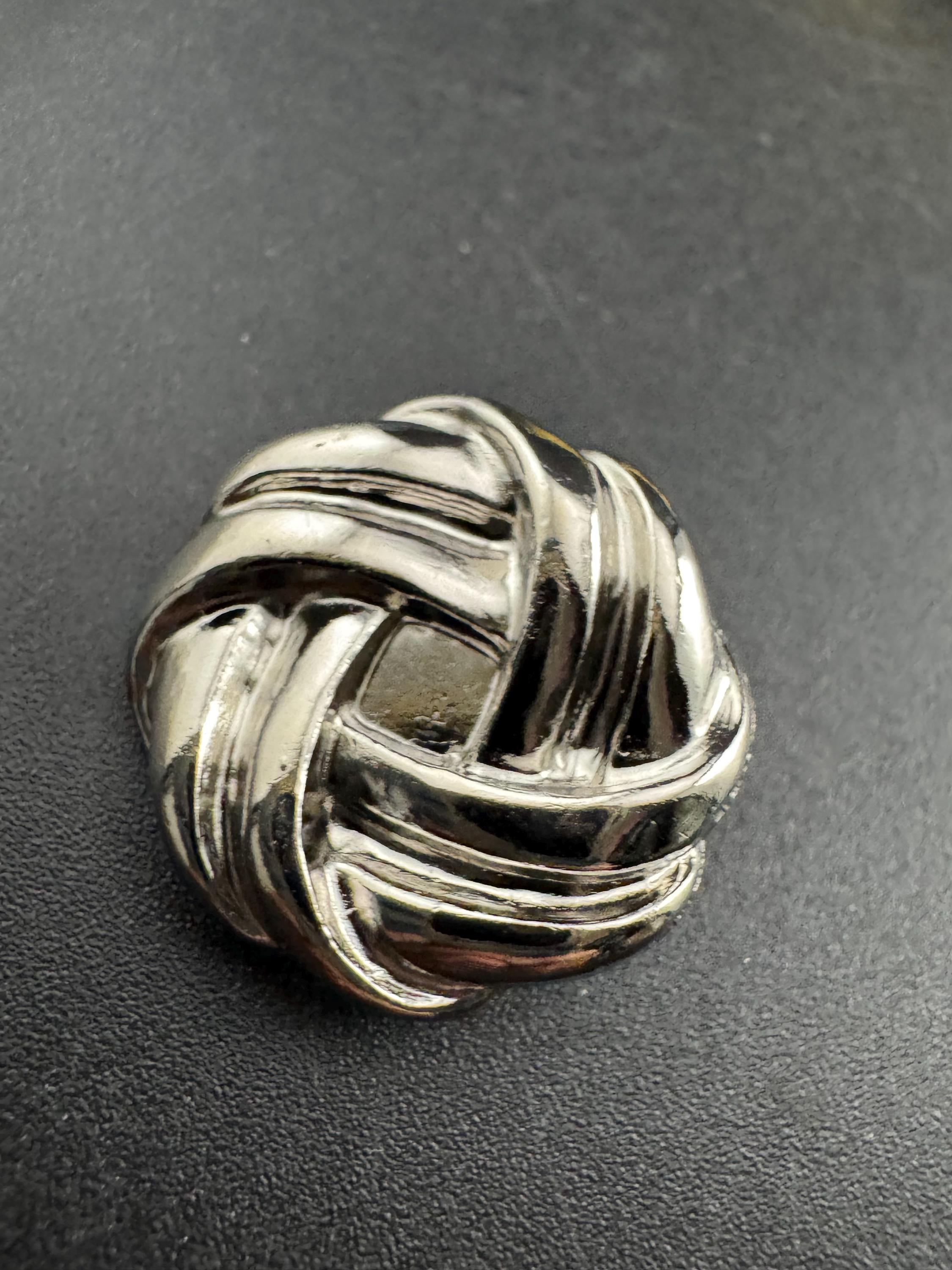 18mm silver knot buttons ( set of 5), metal shank