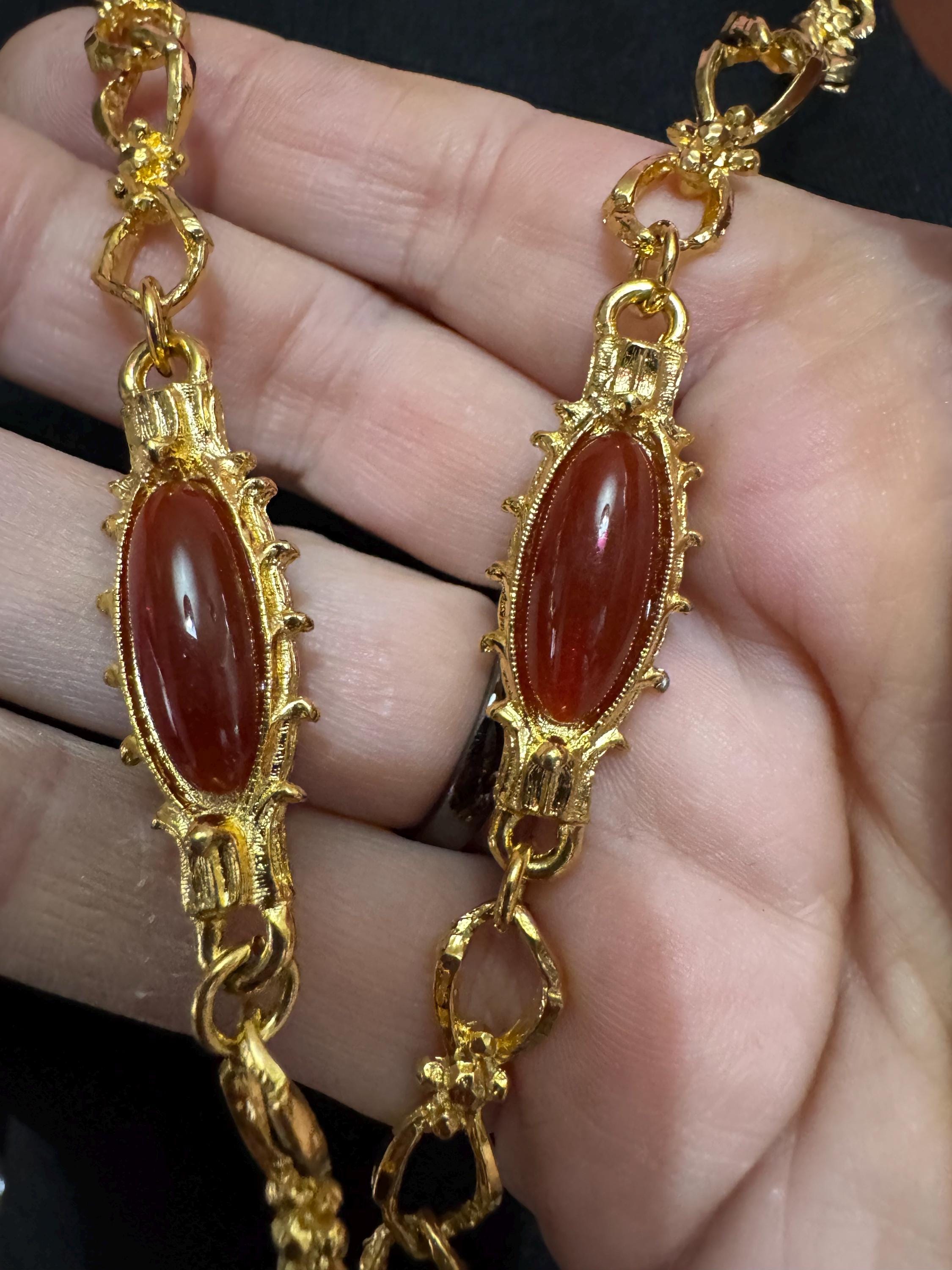 Signed David Grau glass carnelian station chain necklace, gold plated