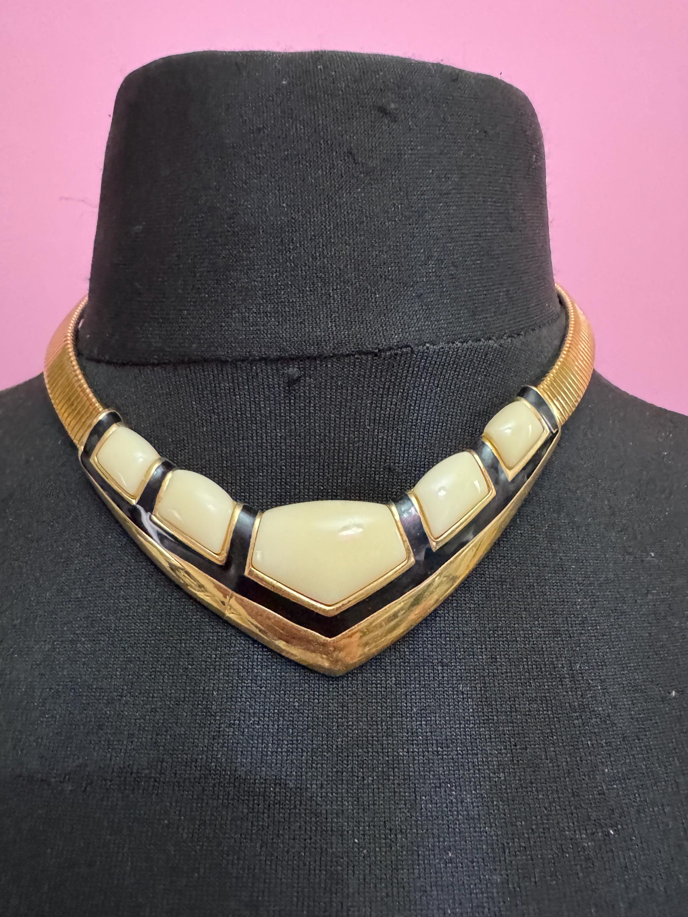 Signed NAPIER black cream Enamel Choker: Vintage Gold Tone omega necklace