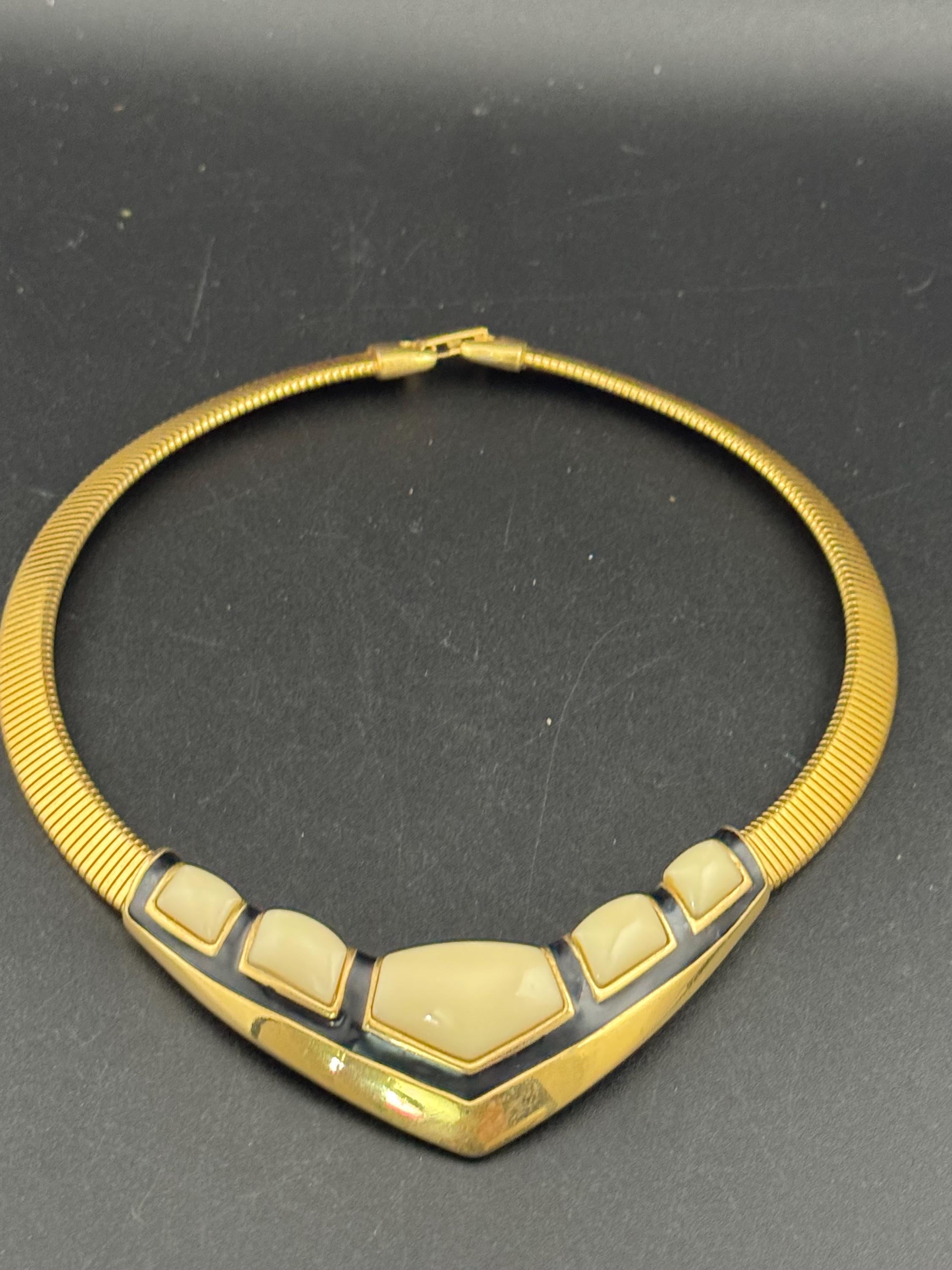 Signed NAPIER black cream Enamel Choker: Vintage Gold Tone omega necklace