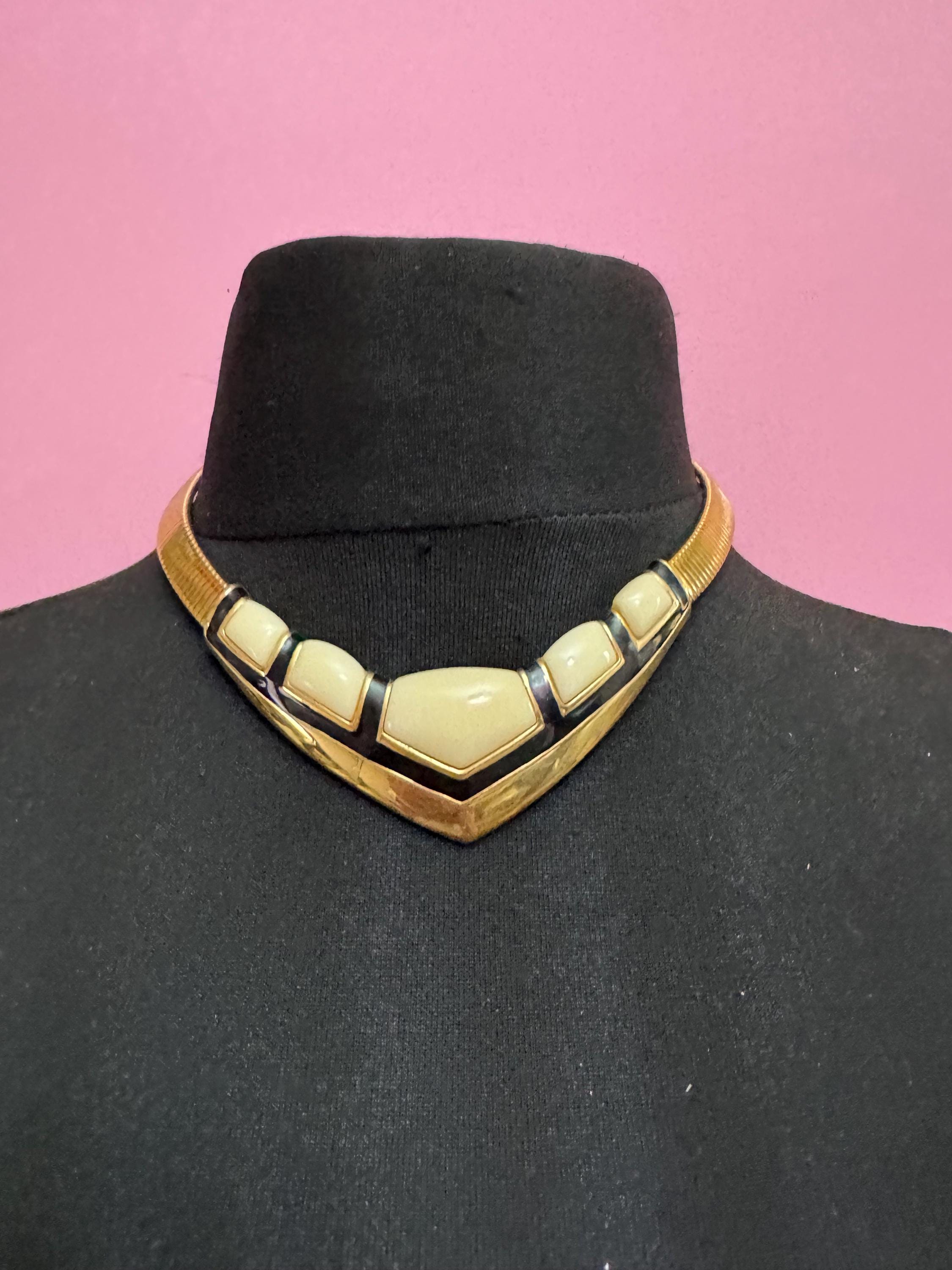 Signed NAPIER black cream Enamel Choker: Vintage Gold Tone omega necklace
