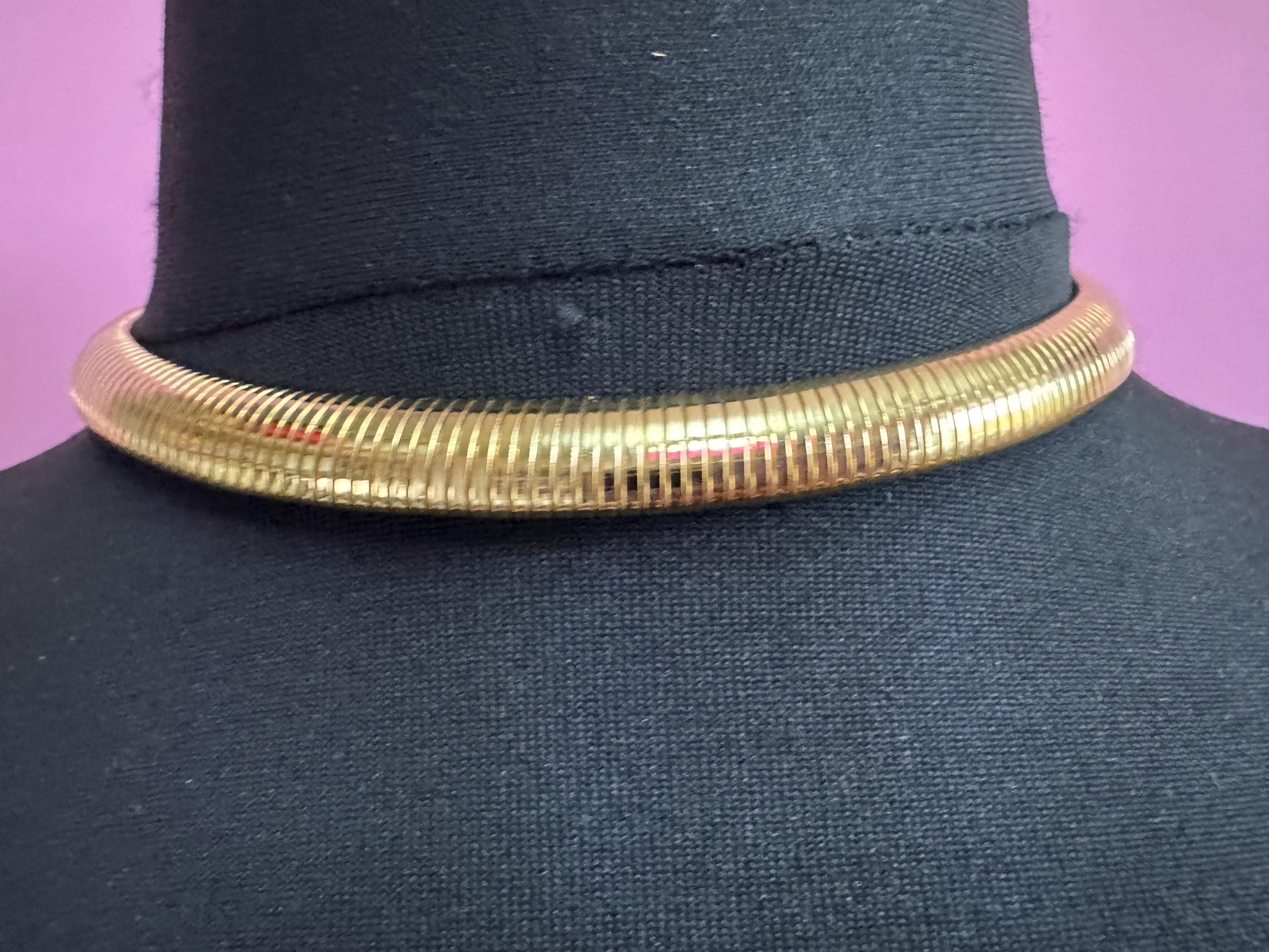 Vintage 12mm wide omega link choker necklace, gold tone