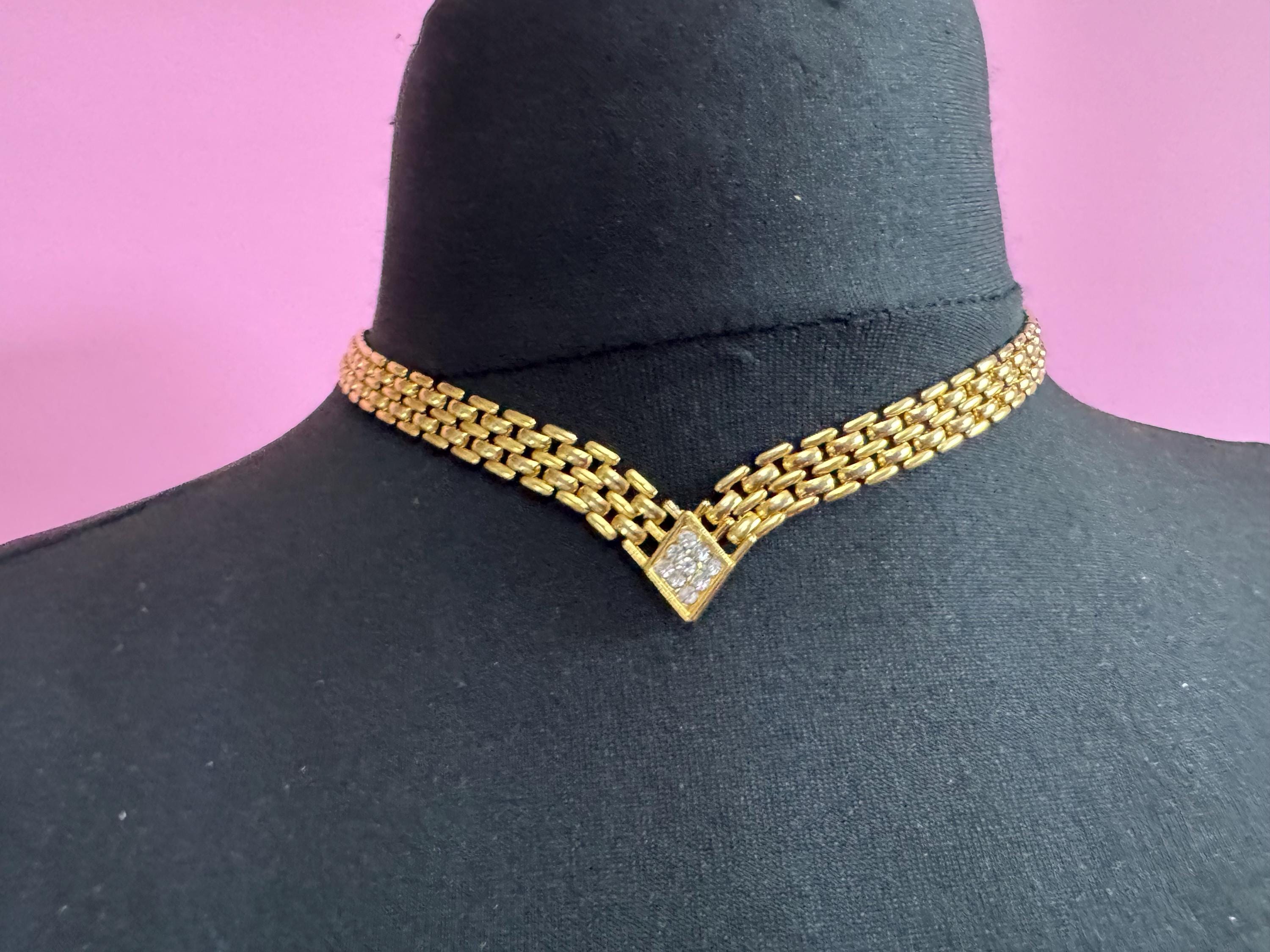 Retro 1980s panther link crystal diamanté gold tone V choker necklace, brick chain