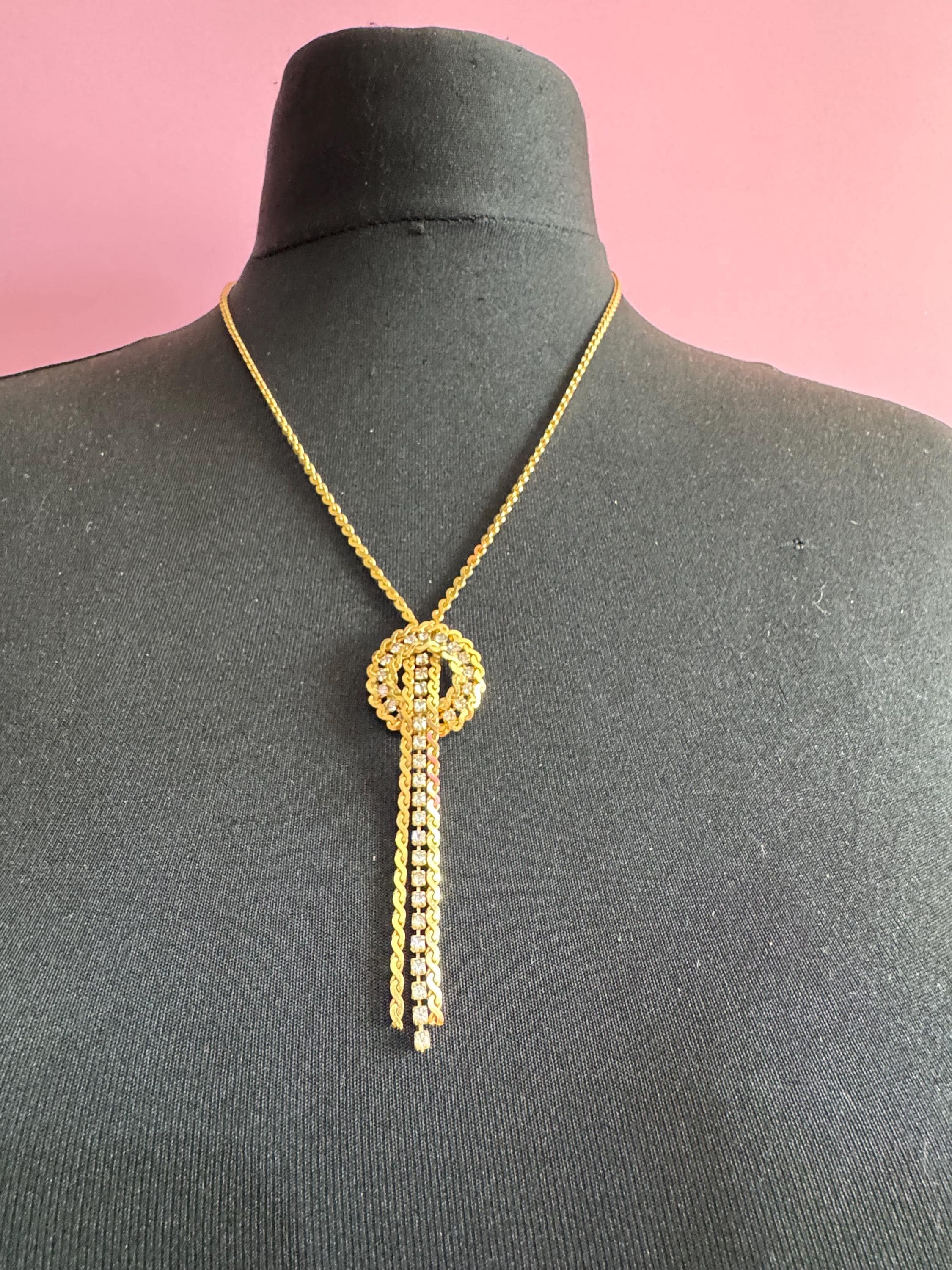 Vintage penino Gold Lariat Necklace: Diamanté Tassel Drop