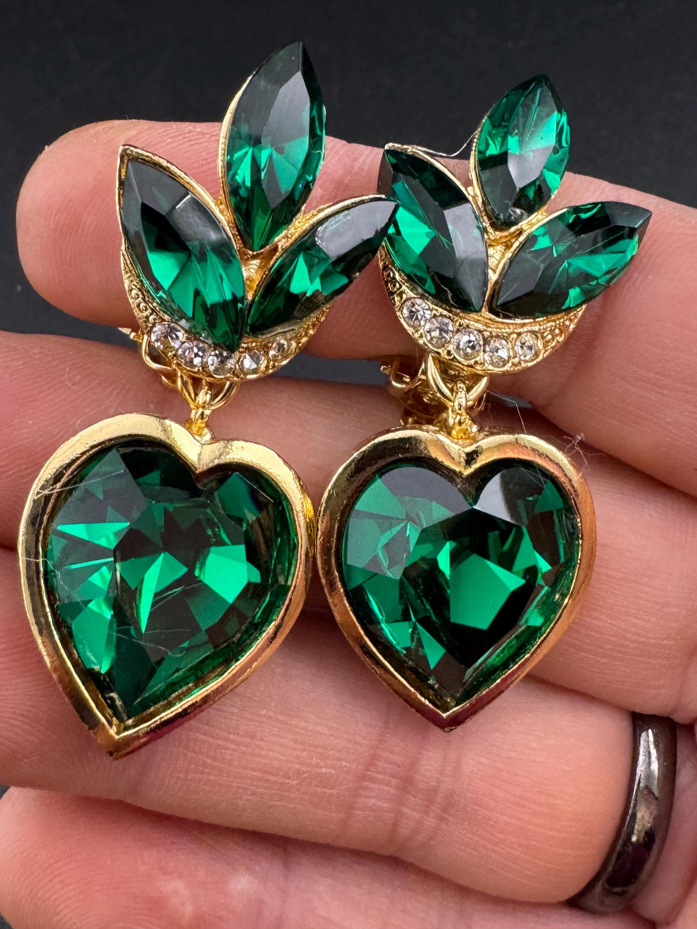 vintage emerald green Swarovski crystal love heart earrings, gold tone 1980s