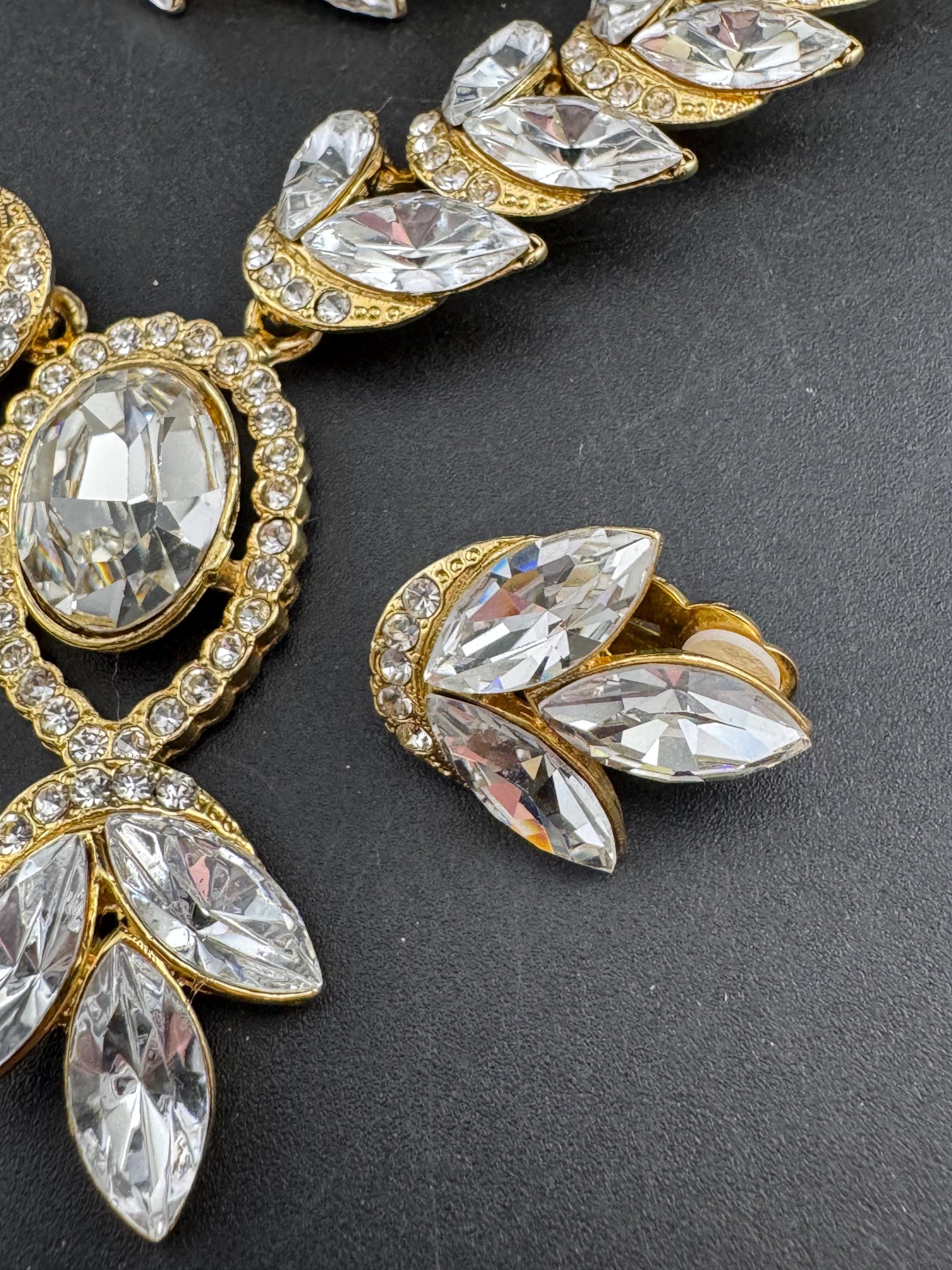 Vintage clear Swarovski crystal jewellery set, necklace,bracelet and clip on earrings, statement jewelry
