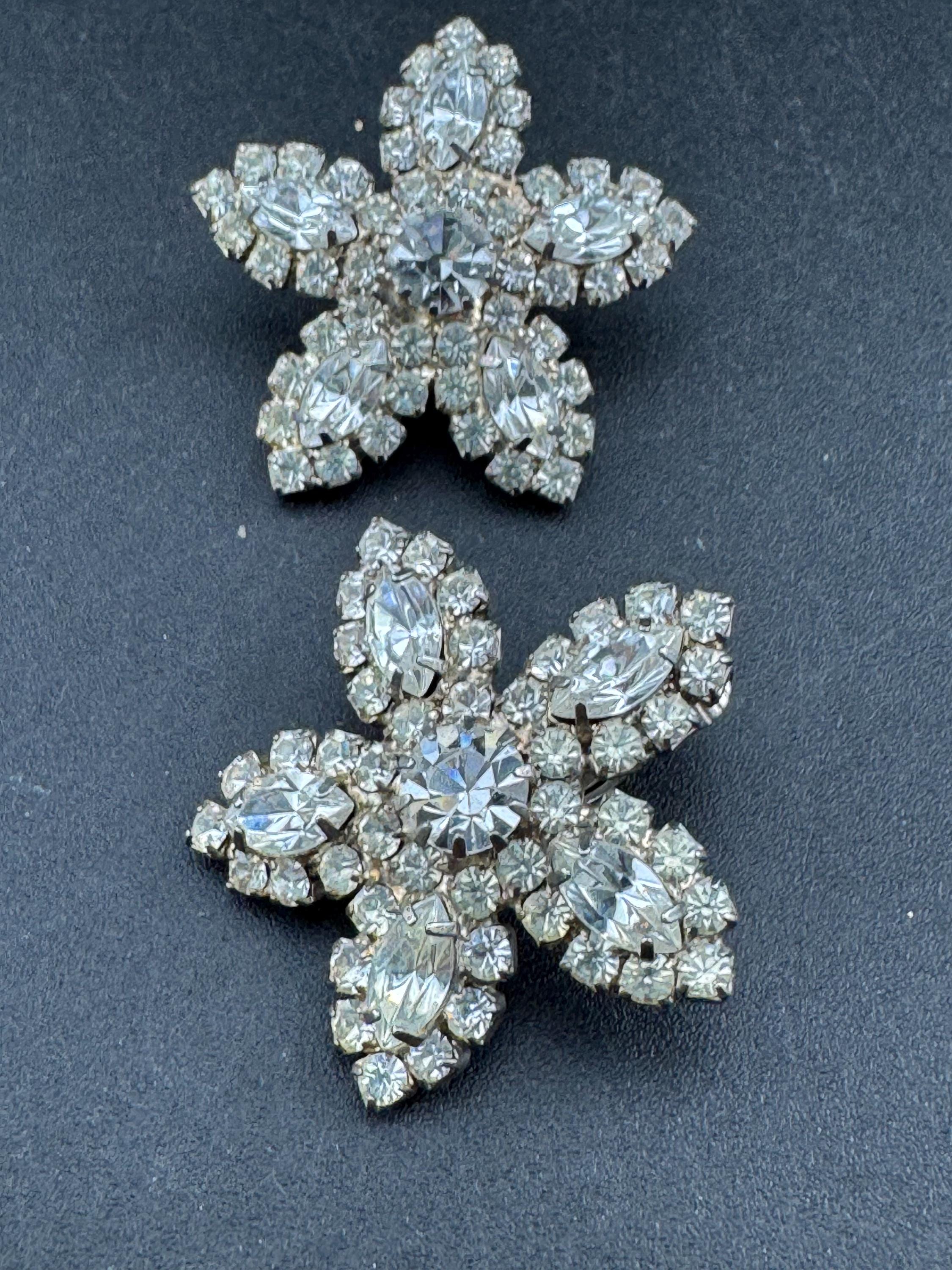 oversized vintage clear crystal Rhinestone star Clip On Earrings, silver tone studs