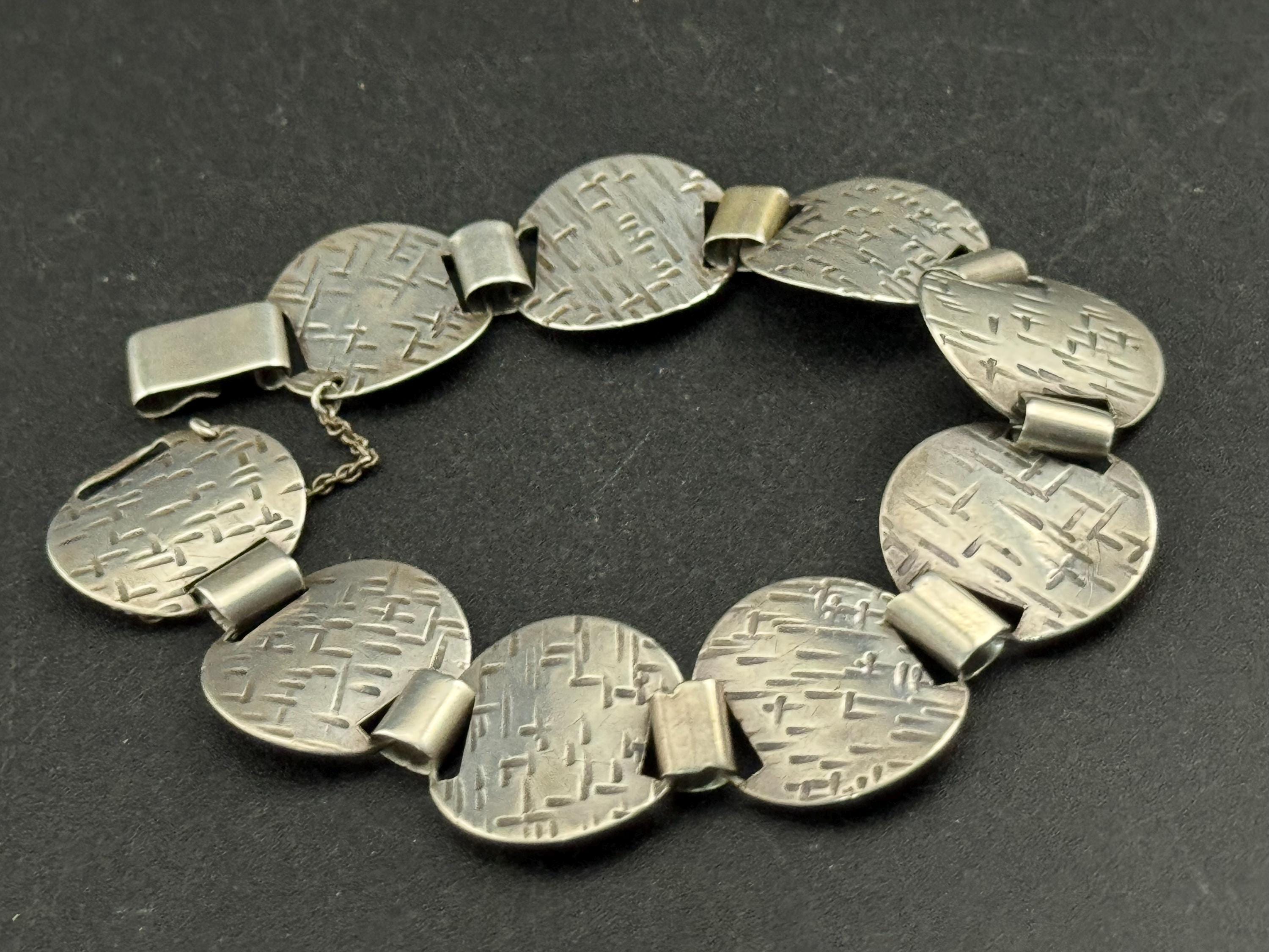 900 continental silver modernist round panel link bracelet, 19.5cm long Germany