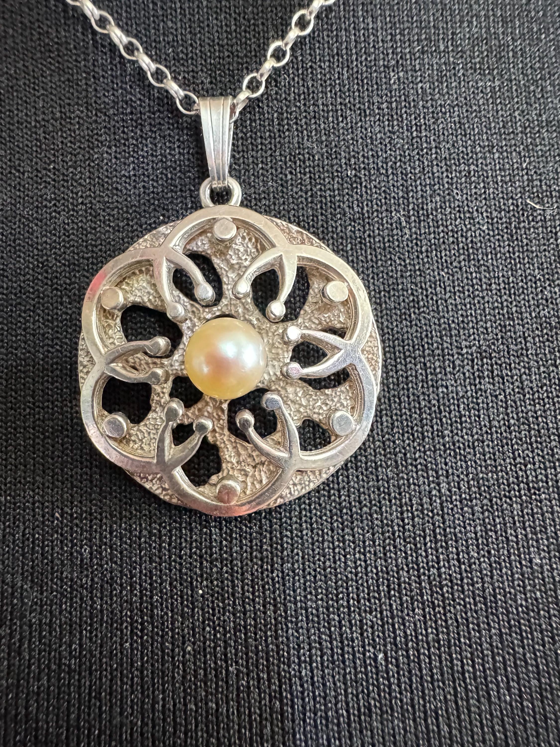 Signed K&L modernist natural pearl pendant necklace, Sterling 925 silver Kordes and Lichtenfels