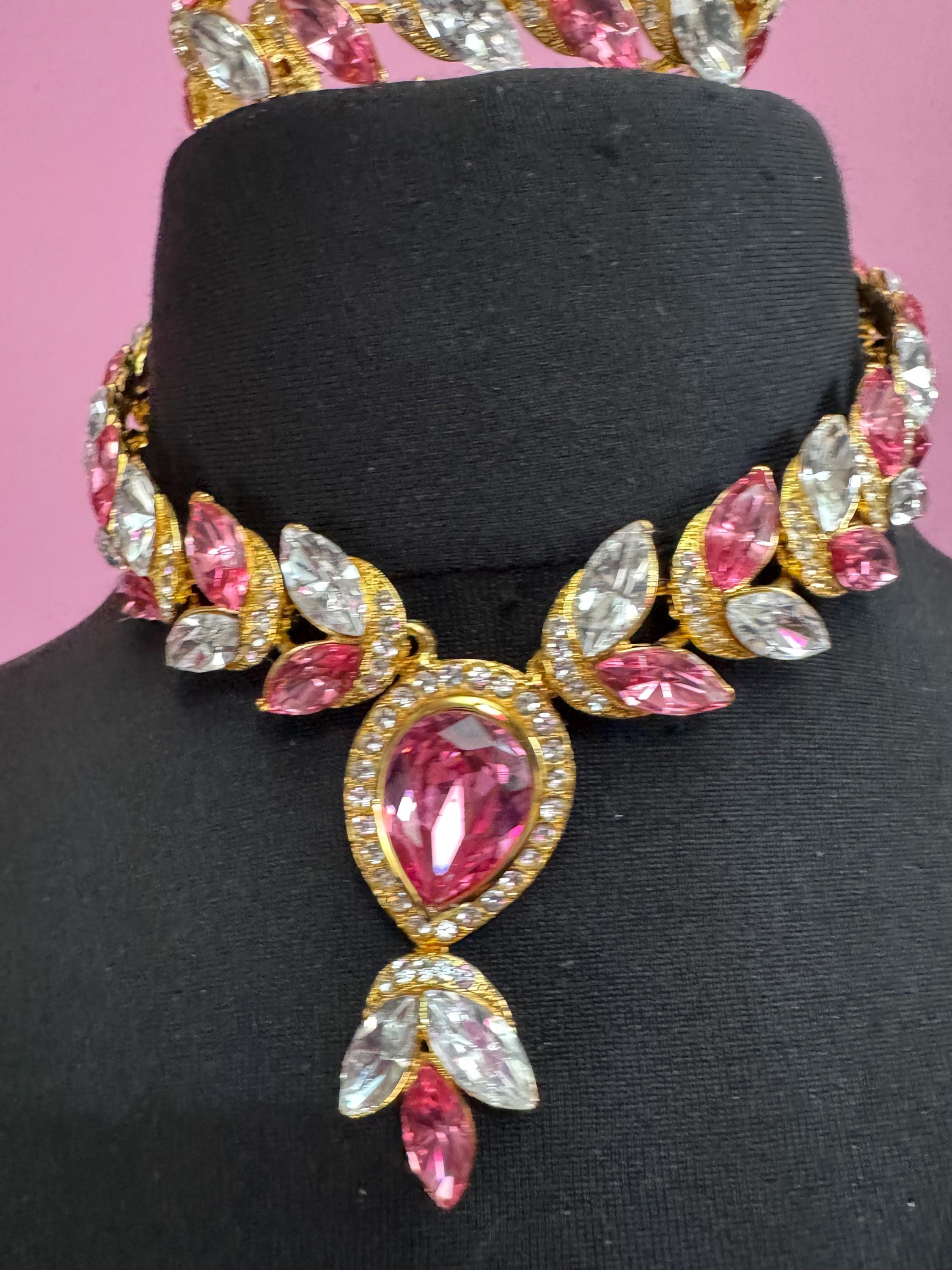 Vintage PINK Swarovski crystal jewellery set, necklace,bracelet and clip on earrings.