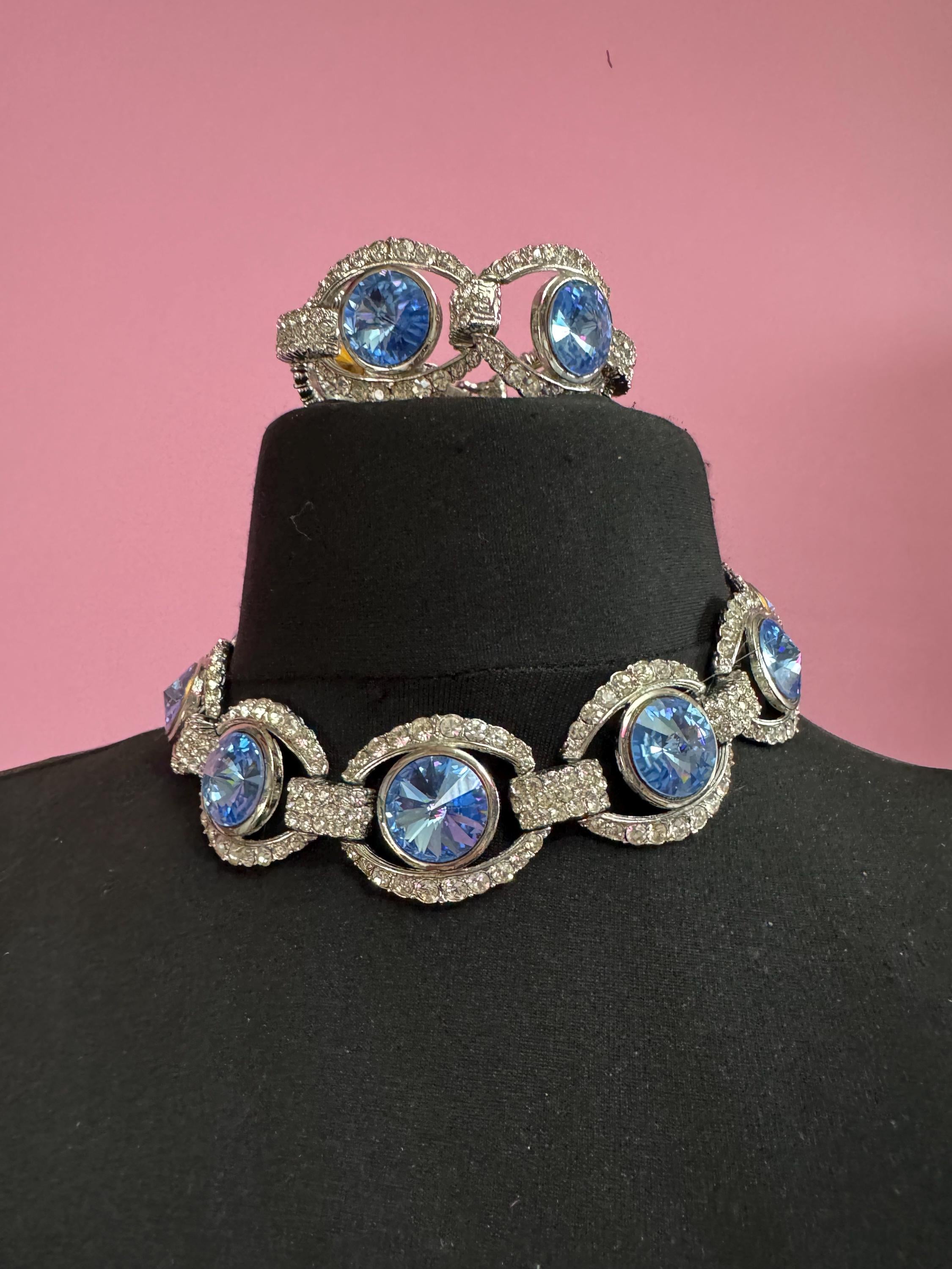 Vintage sapphire BLUE Swarovski rivoli crystal jewellery set, necklace,bracelet and clip on earrings.