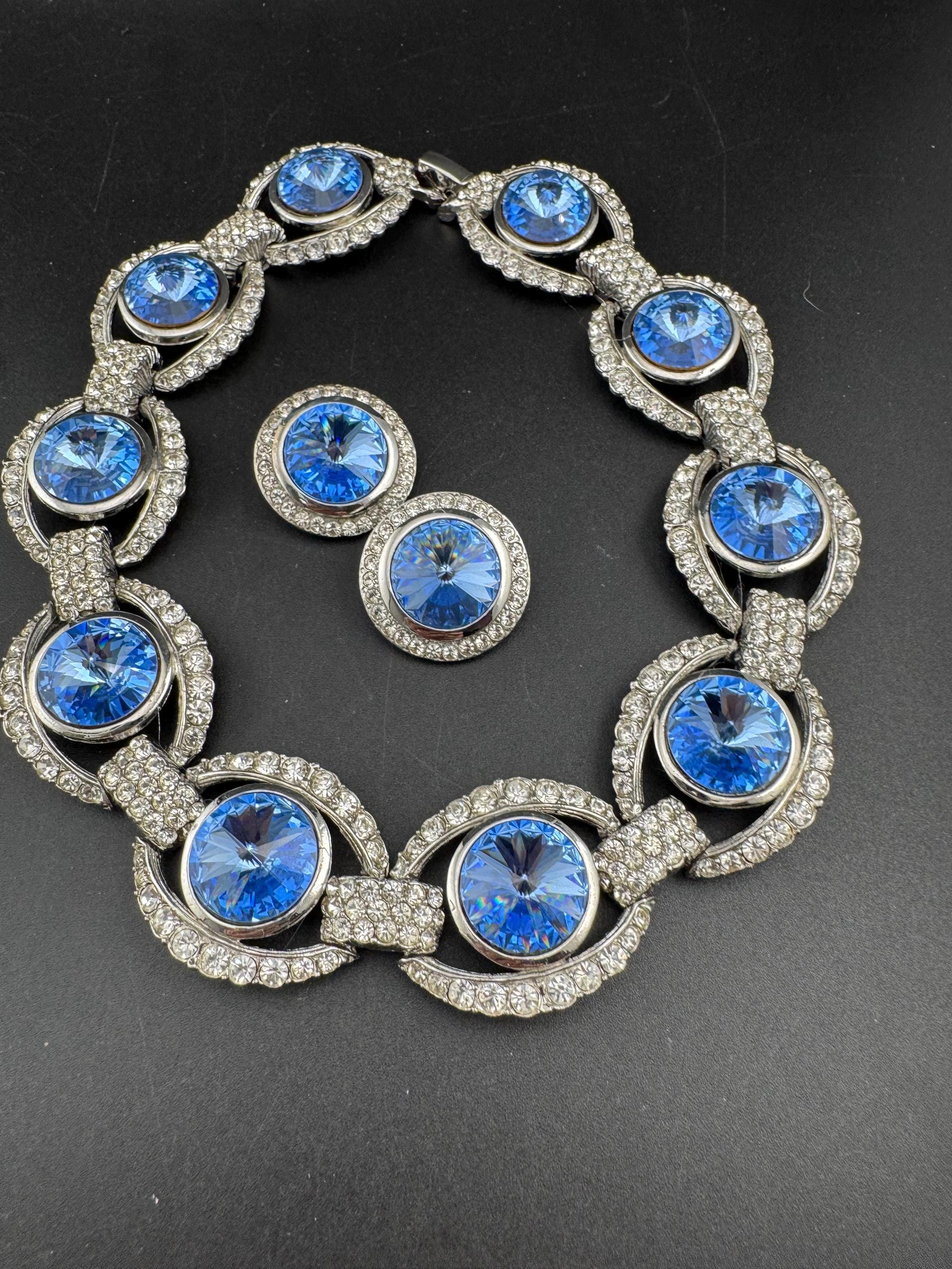 Vintage sapphire BLUE Swarovski rivoli crystal jewellery set, necklace,bracelet and clip on earrings.