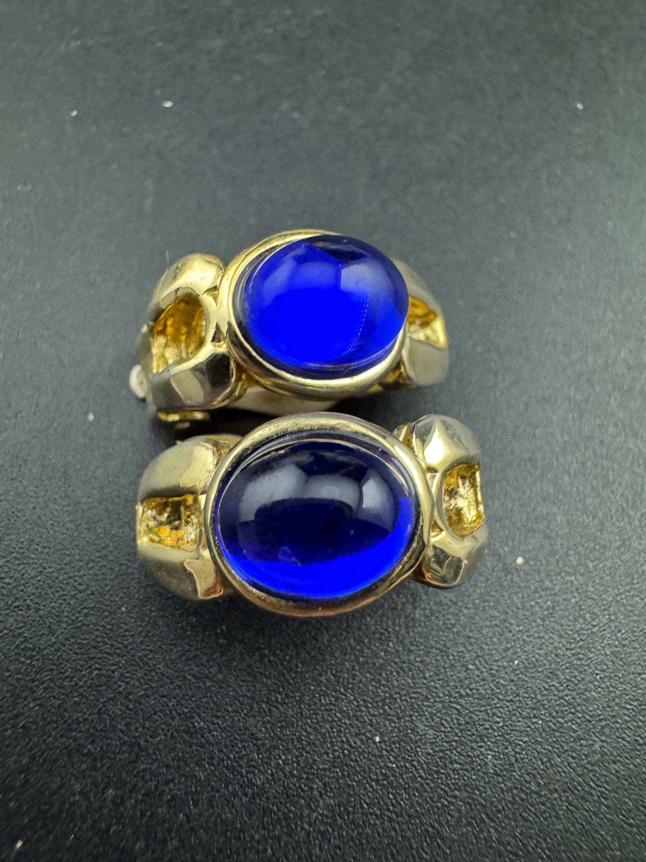 Vintage sapphire cabochon Clip On Earrings: oval half hoop Blue stones Gripoix style