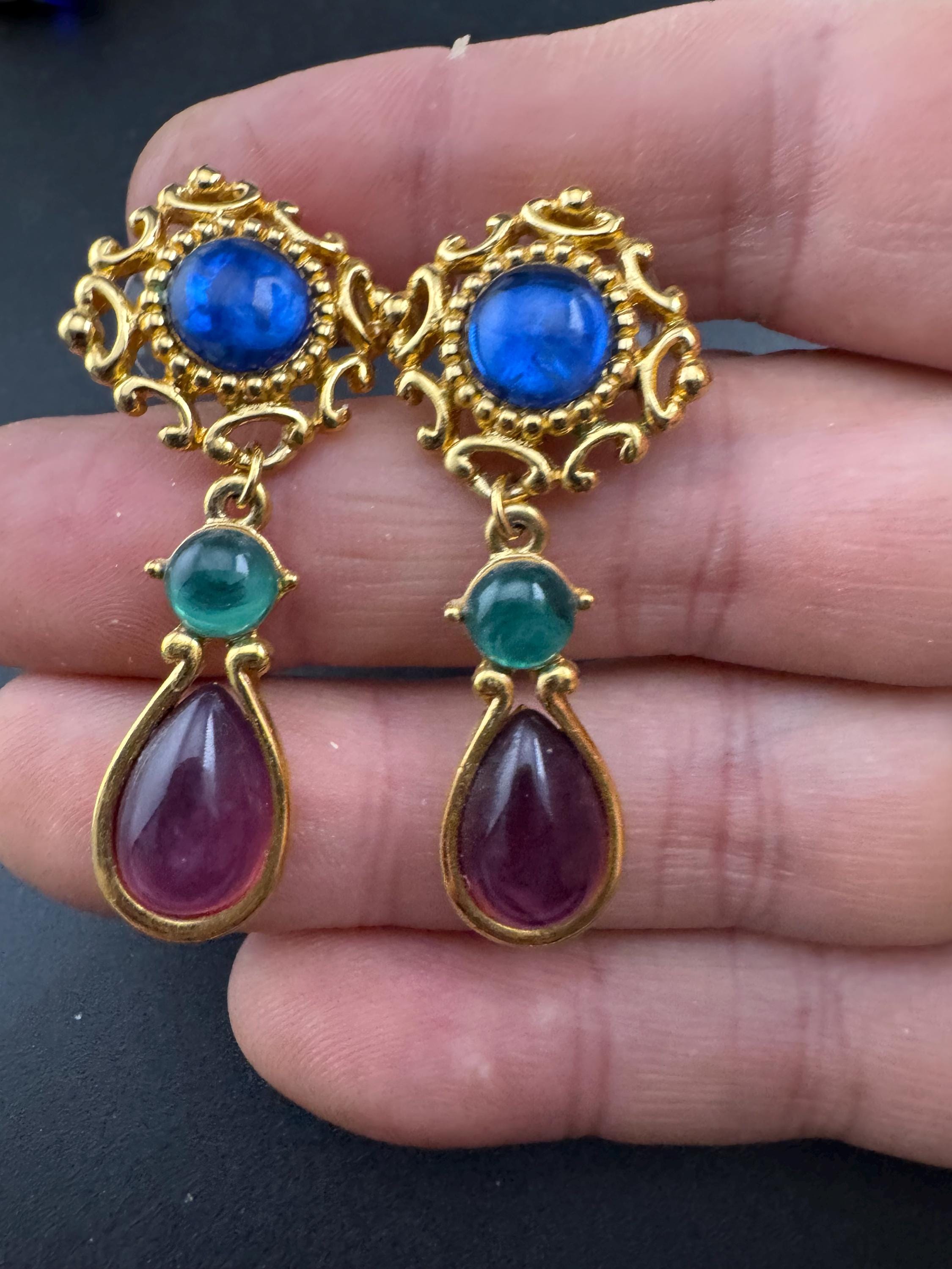 Vintage blue Red Green Cabochon pierced dangly Earrings: Gold Tone Dangle, 1990s