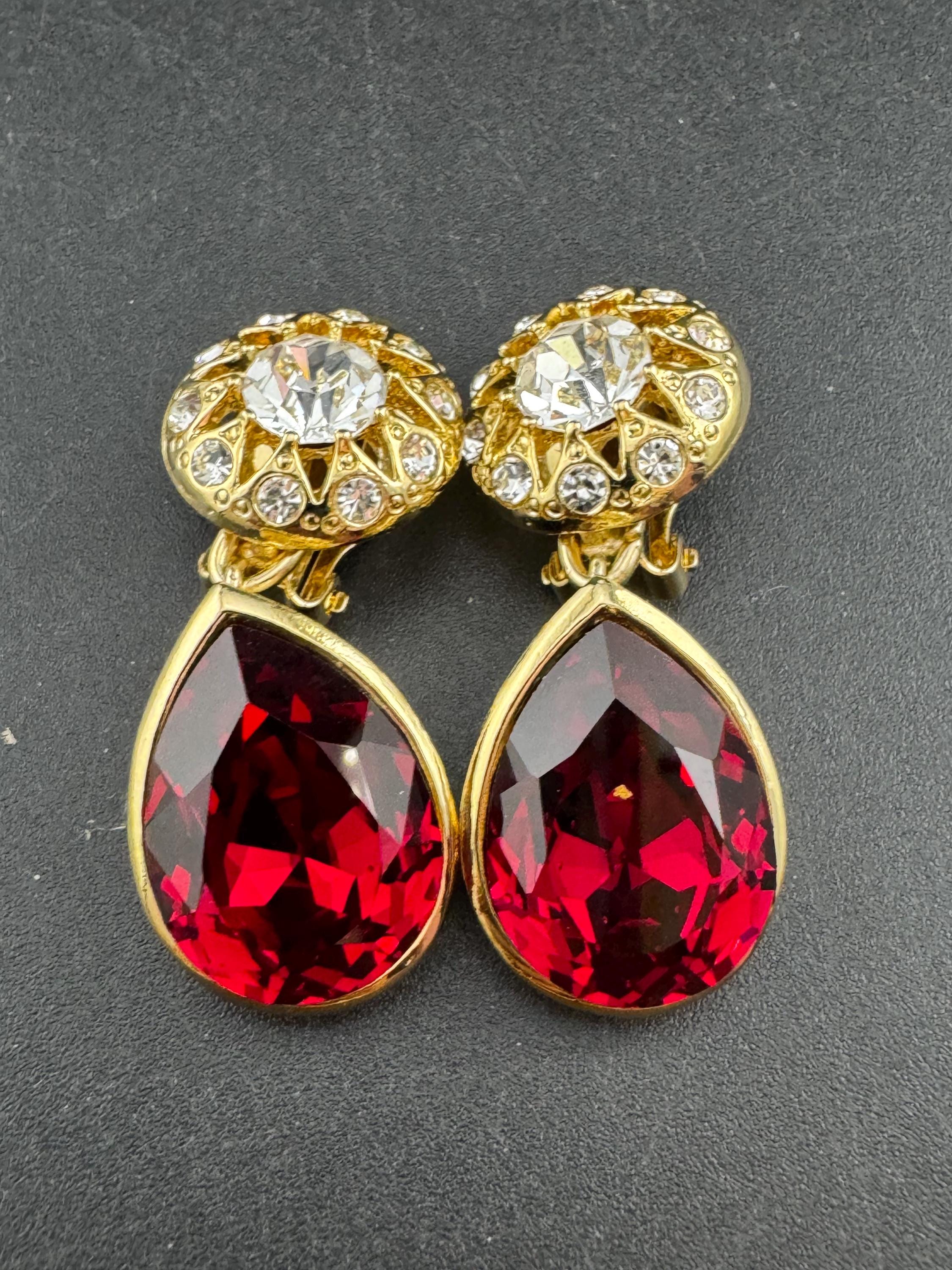 Red ruby teardrop Crystal clip on dangly Earrings: Swarovski, Gold Tone, 1980s Stock