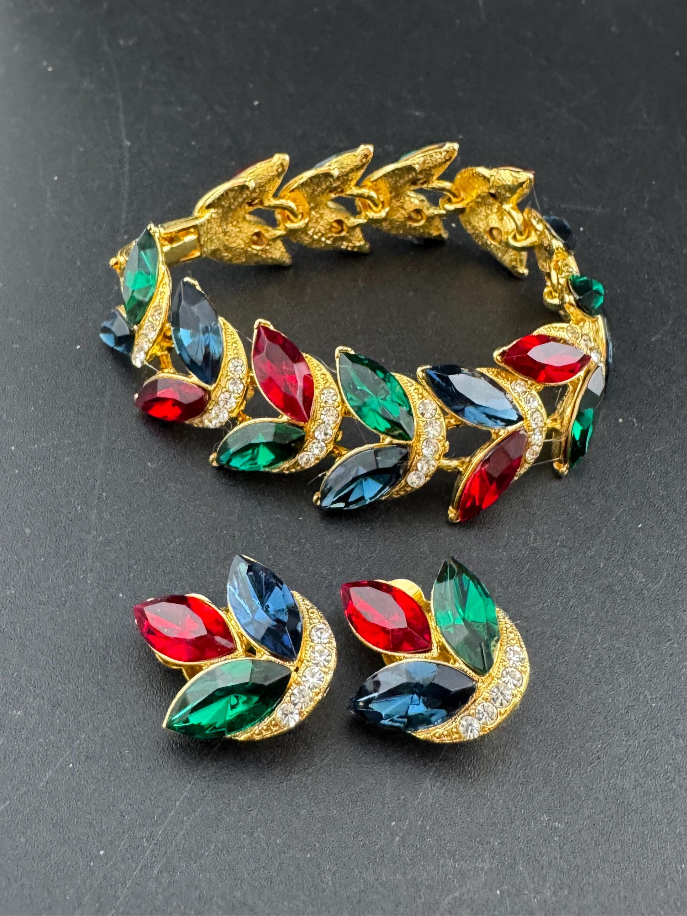 Vintage Swarovski Crystal Jewelry Set: Gold Tone Leaf Bracelet and Clip Earrings
