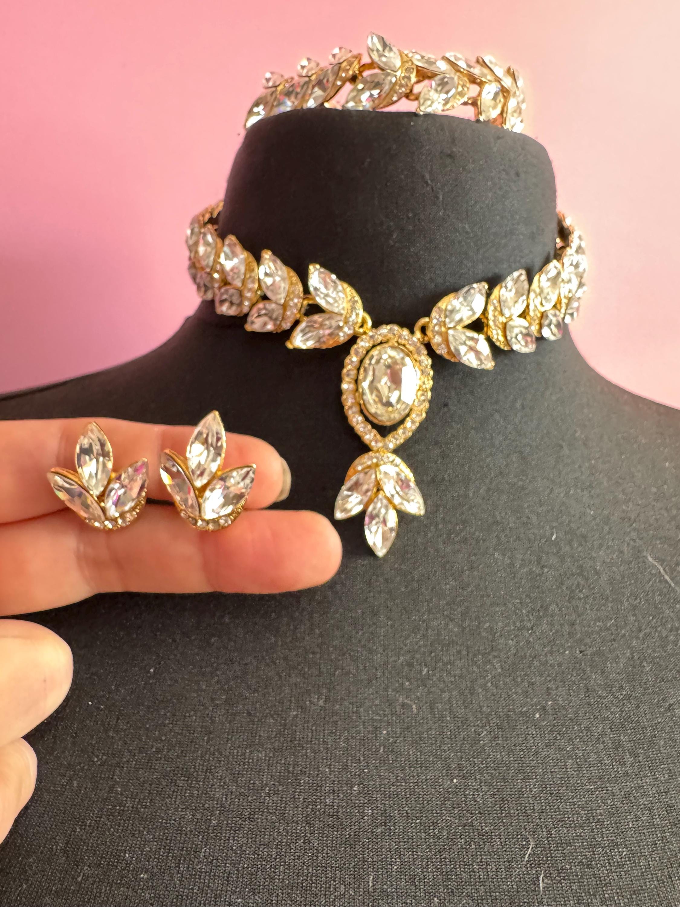Vintage clear Swarovski crystal jewellery set, necklace,bracelet and clip on earrings, statement jewelry