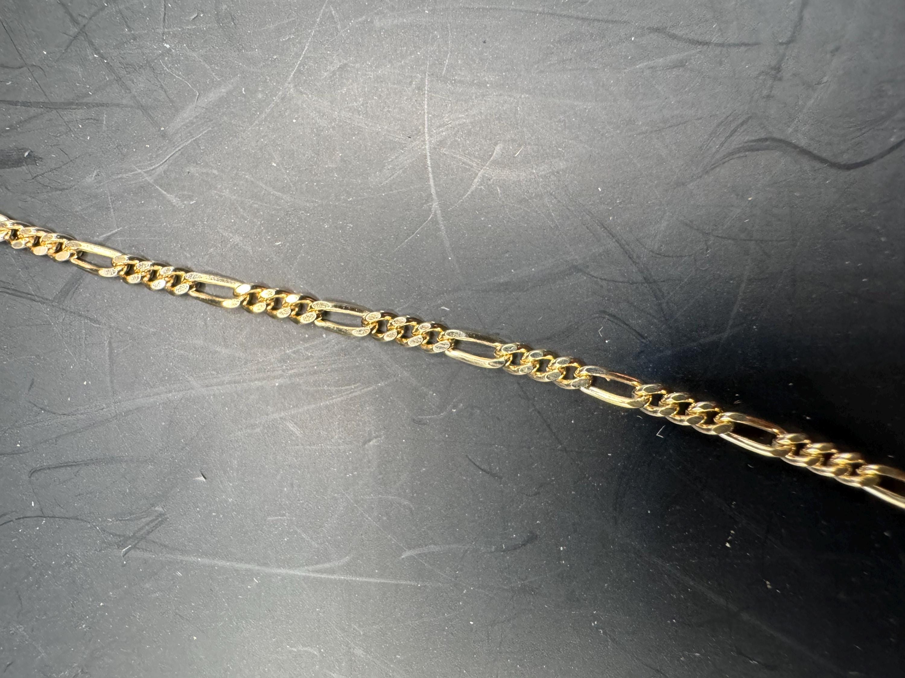 Vintage 46cm fine Figaro chain necklace, gold plated 2mm unused