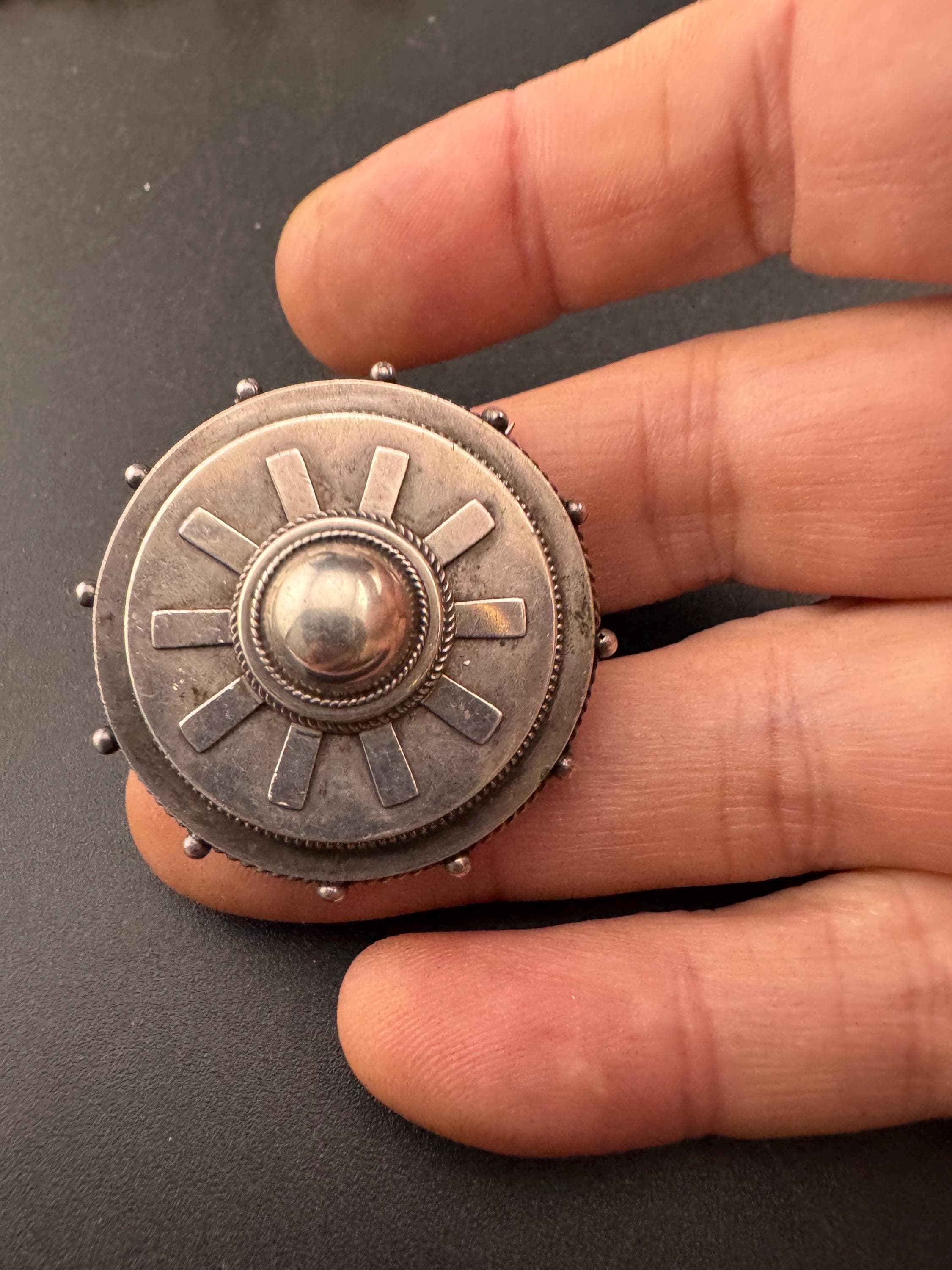 Victorian silver round bullseye mourning brooch, fully tested