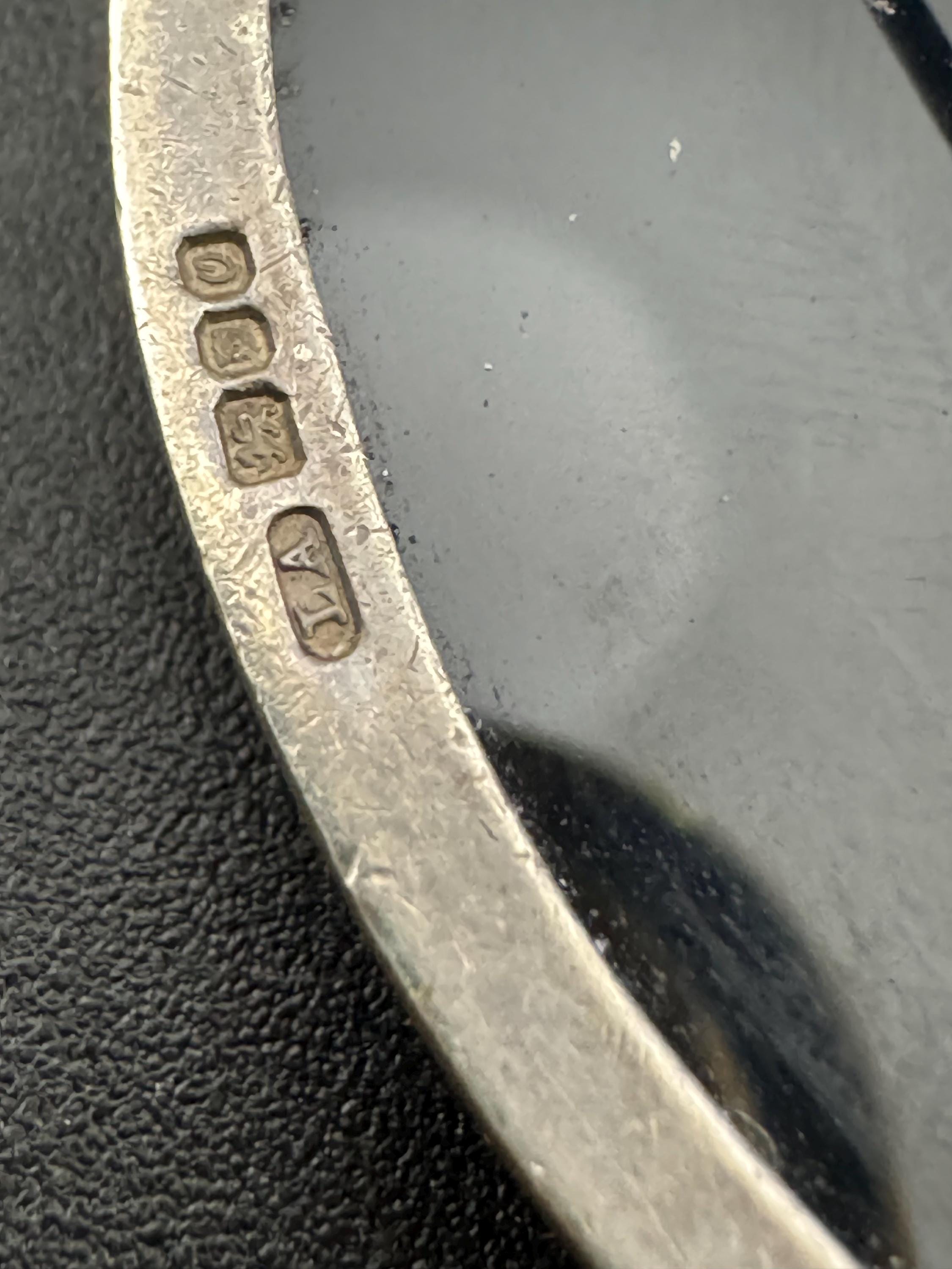 Vintage black onyx gemstone oval Brooch, Sterling 925 solid silver