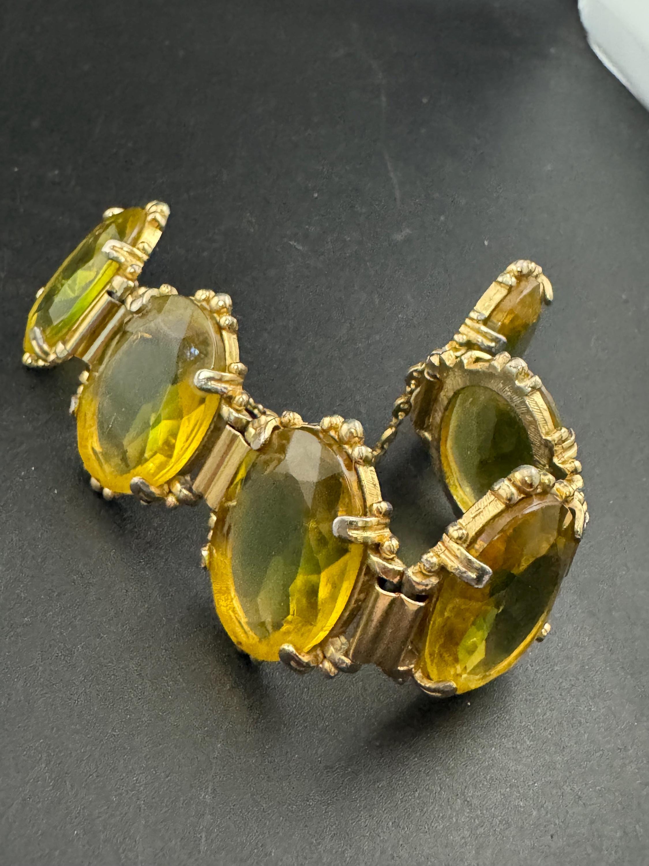 Vintage oversized amber yellow Glass Cabochon cocktail bracelet