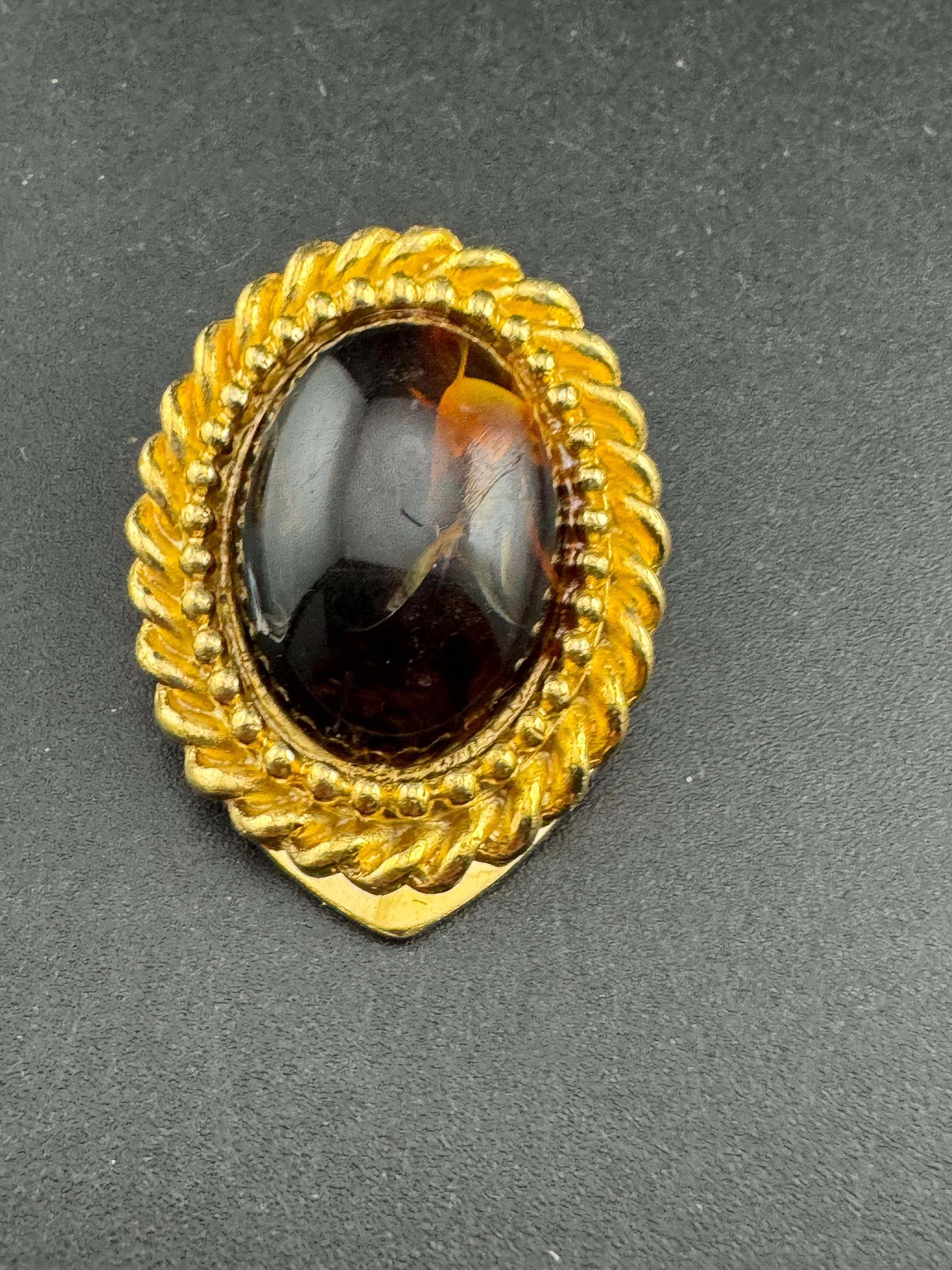 Gold rope edge brown cabochon Oval Scarf ring , unused 1980s
