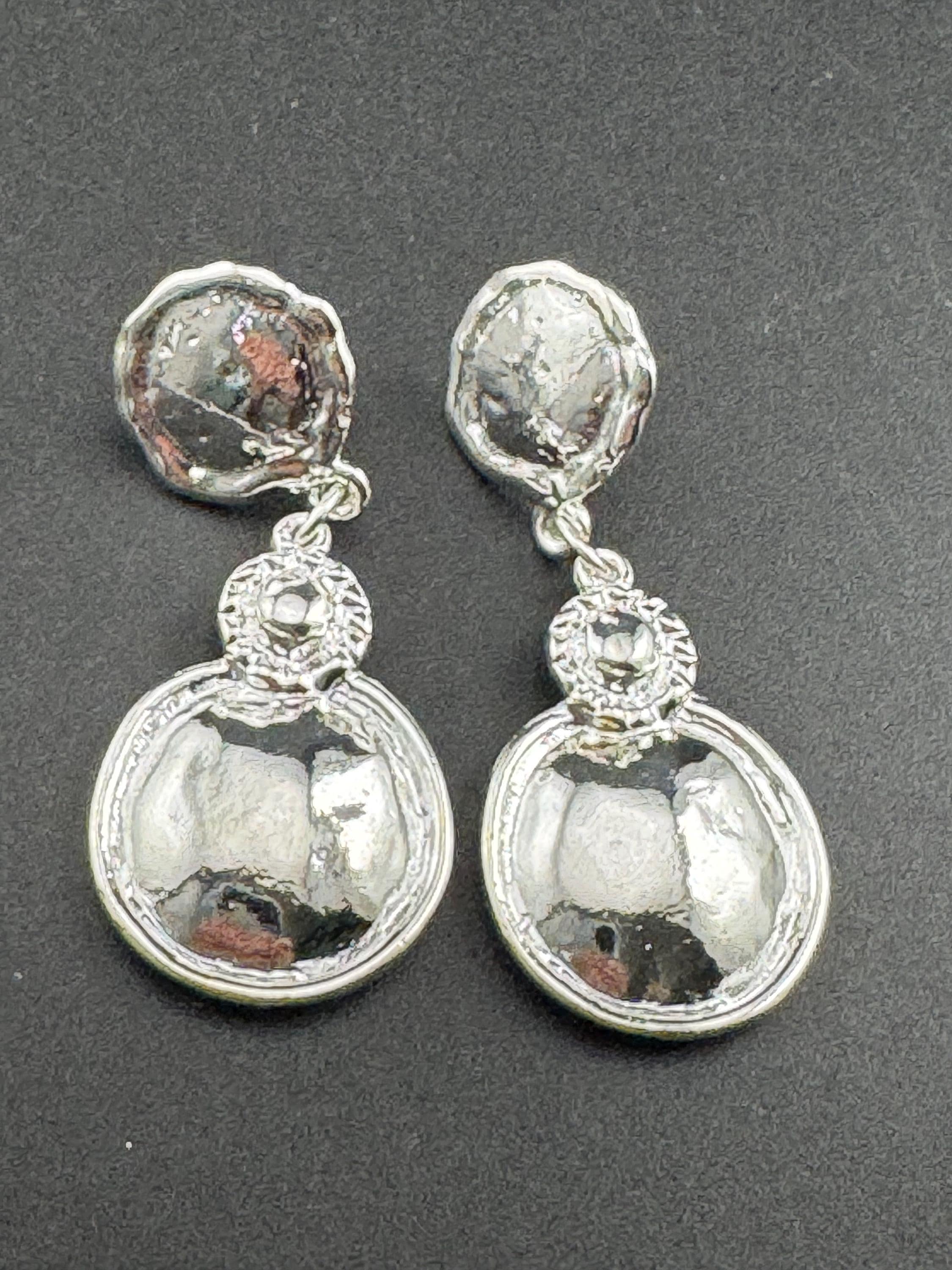 Matt silver Etruscan dangly drop disc earrings for pierced ears