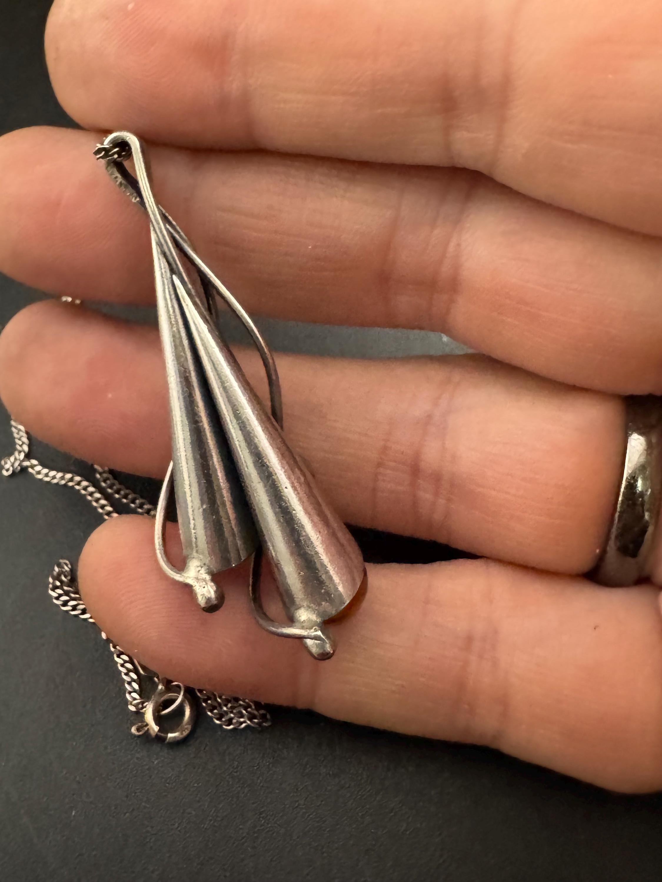 Art nouveau Amber artisan floral pendant necklace, Sterling silver 925