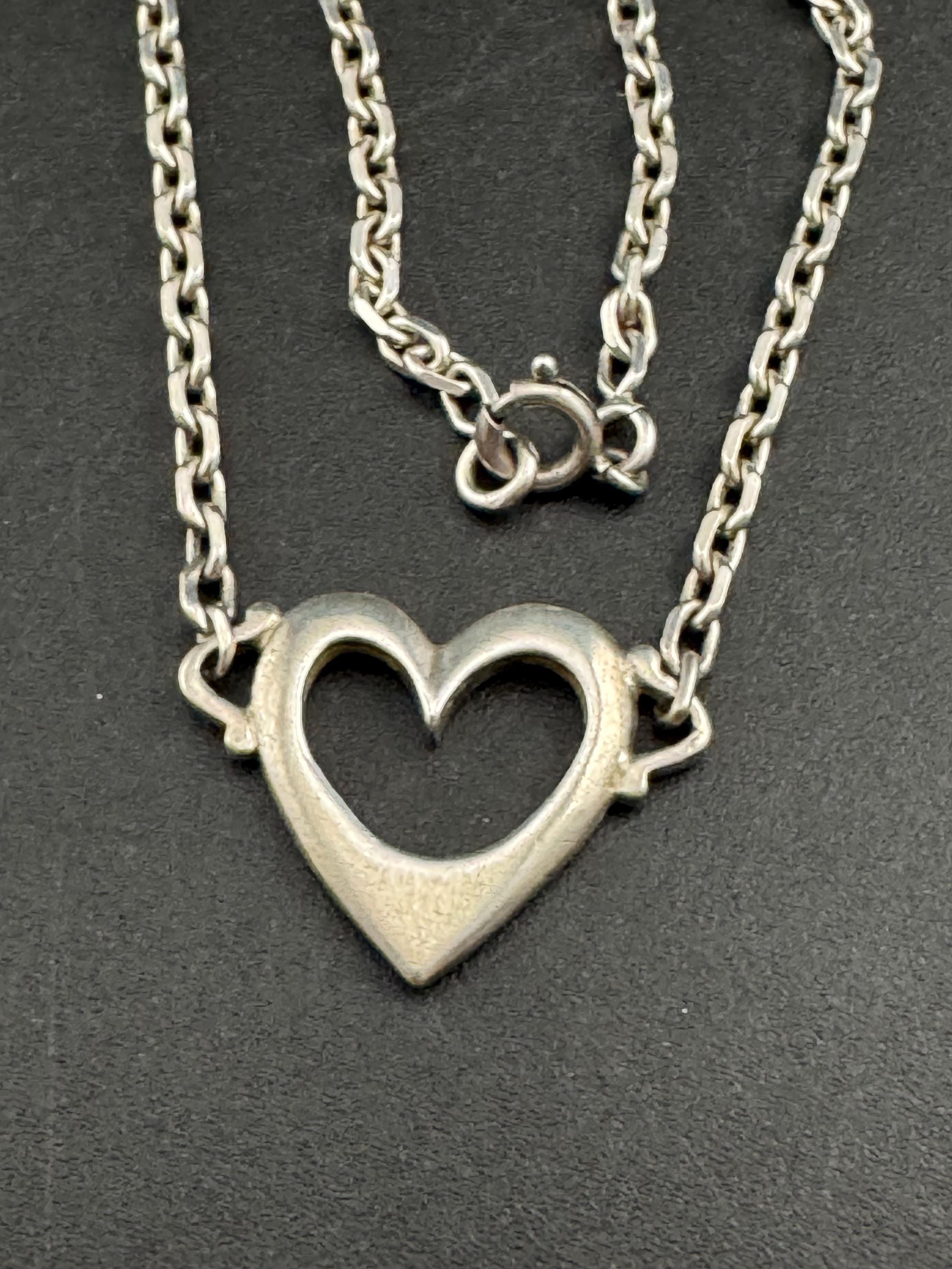 Dainty 925 sterling silver chain with love heart pendant 38.5cm