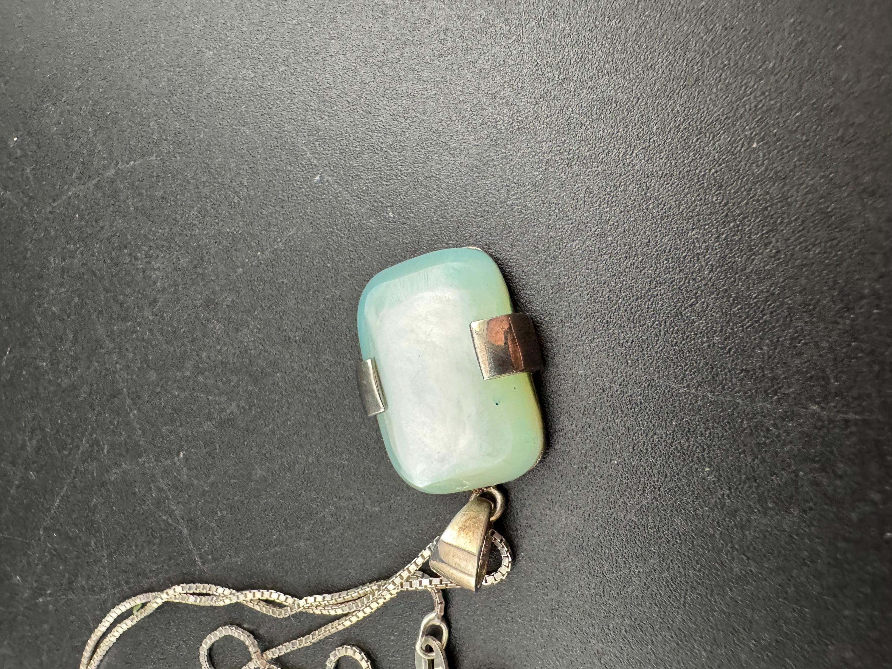 Vintage 925 blue mother of pearl shell Pendant Necklace: modernist Sterling Silver