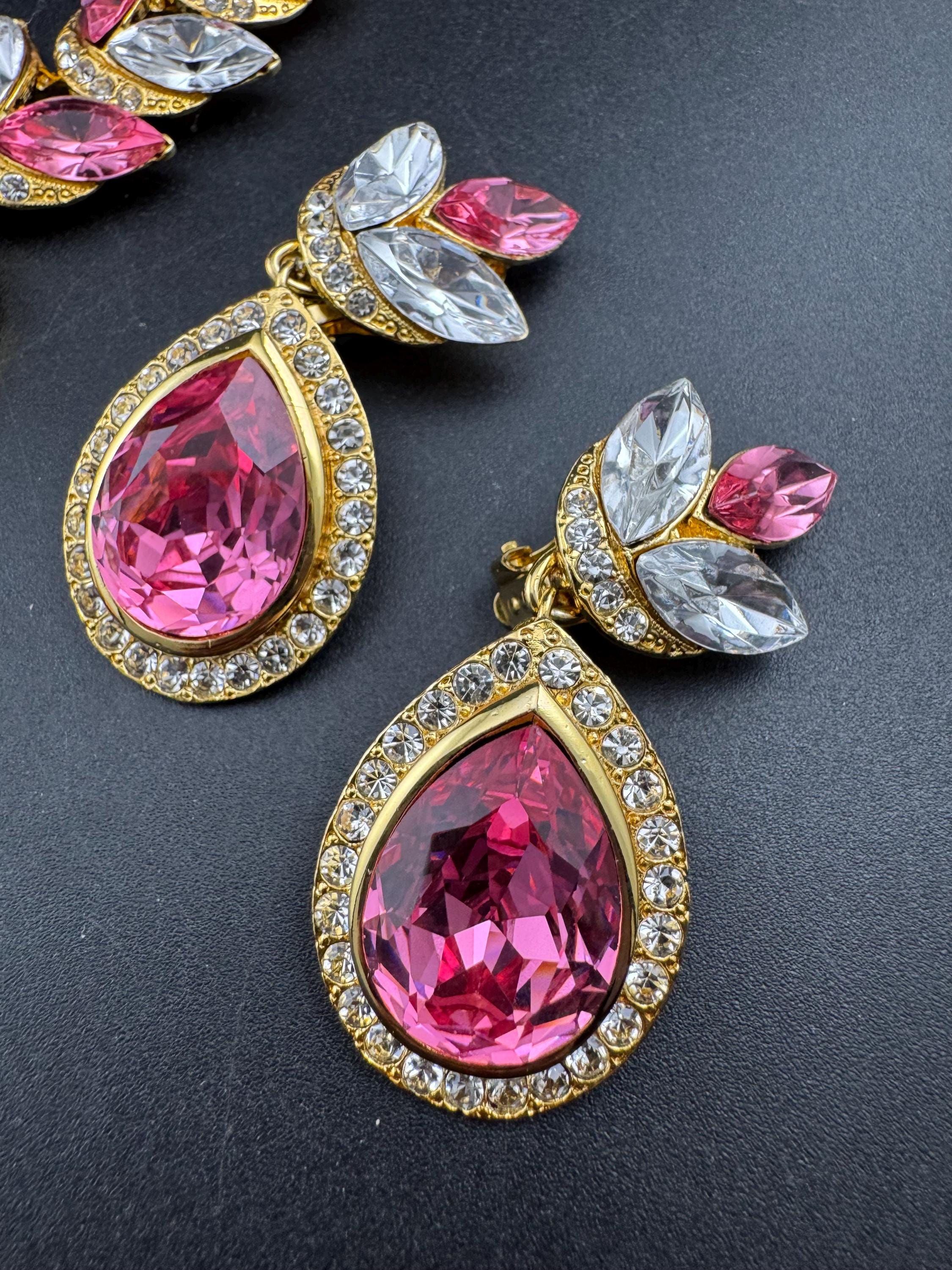 Vintage PINK Swarovski crystal jewellery set, necklace,bracelet and clip on earrings.