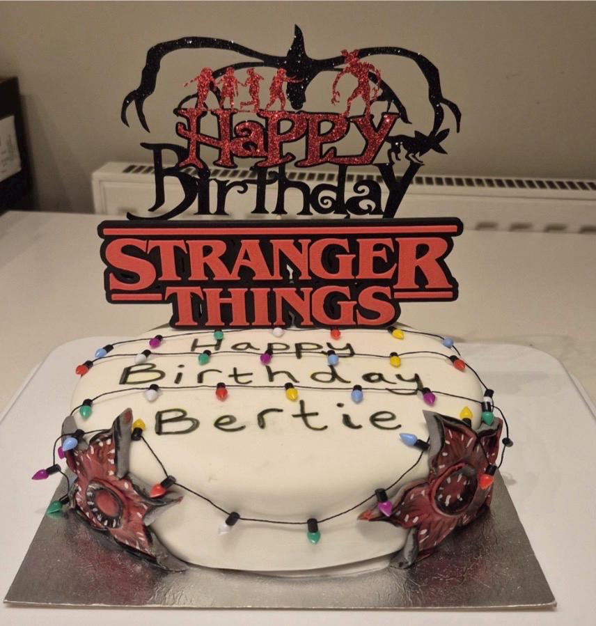 Miniature Fairy Lights: Cake Topper, Dollhouse Decor (50cm) stranger things cake