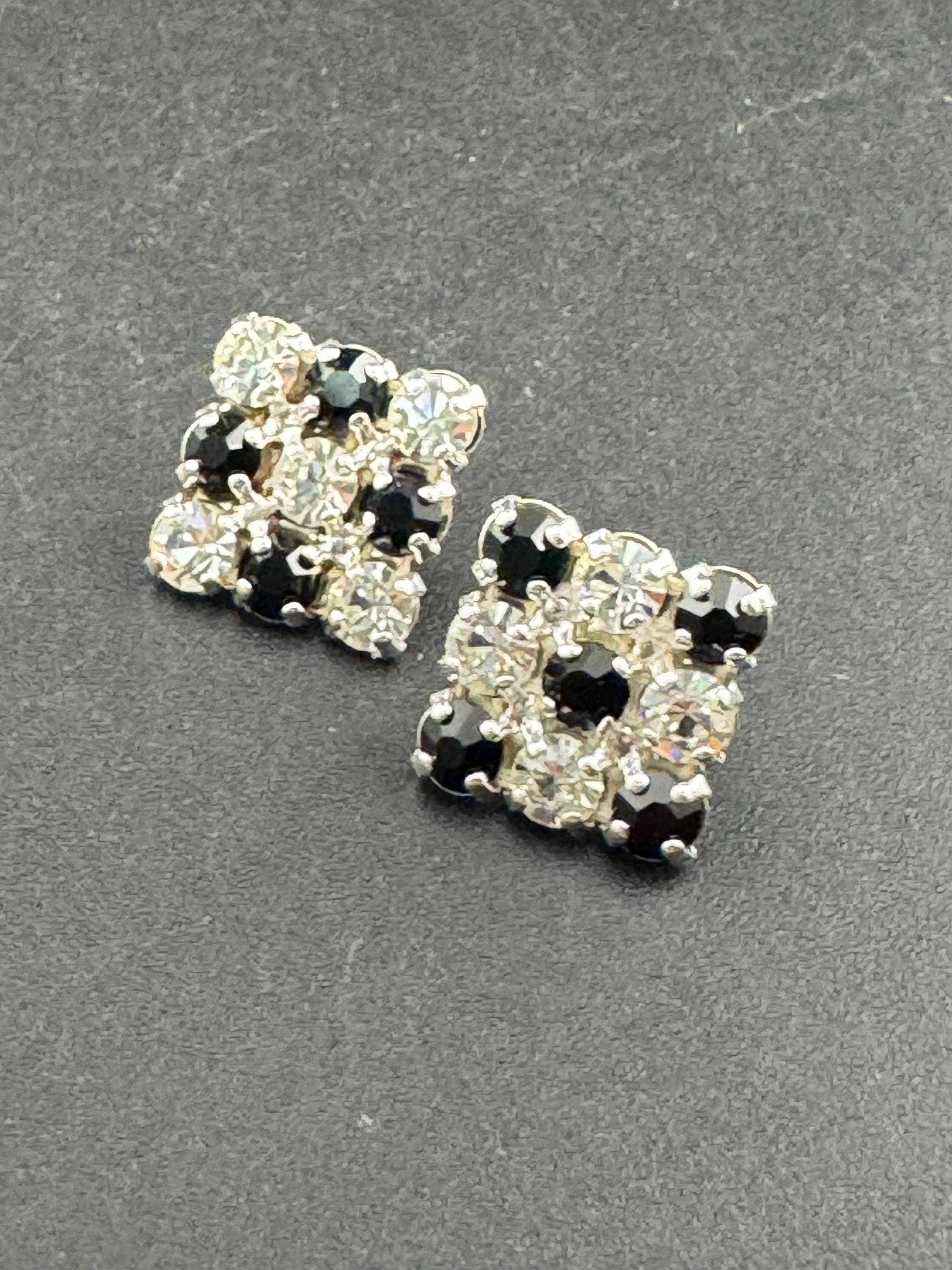 1.5cm square clear and black diamanté stud pierced earrings