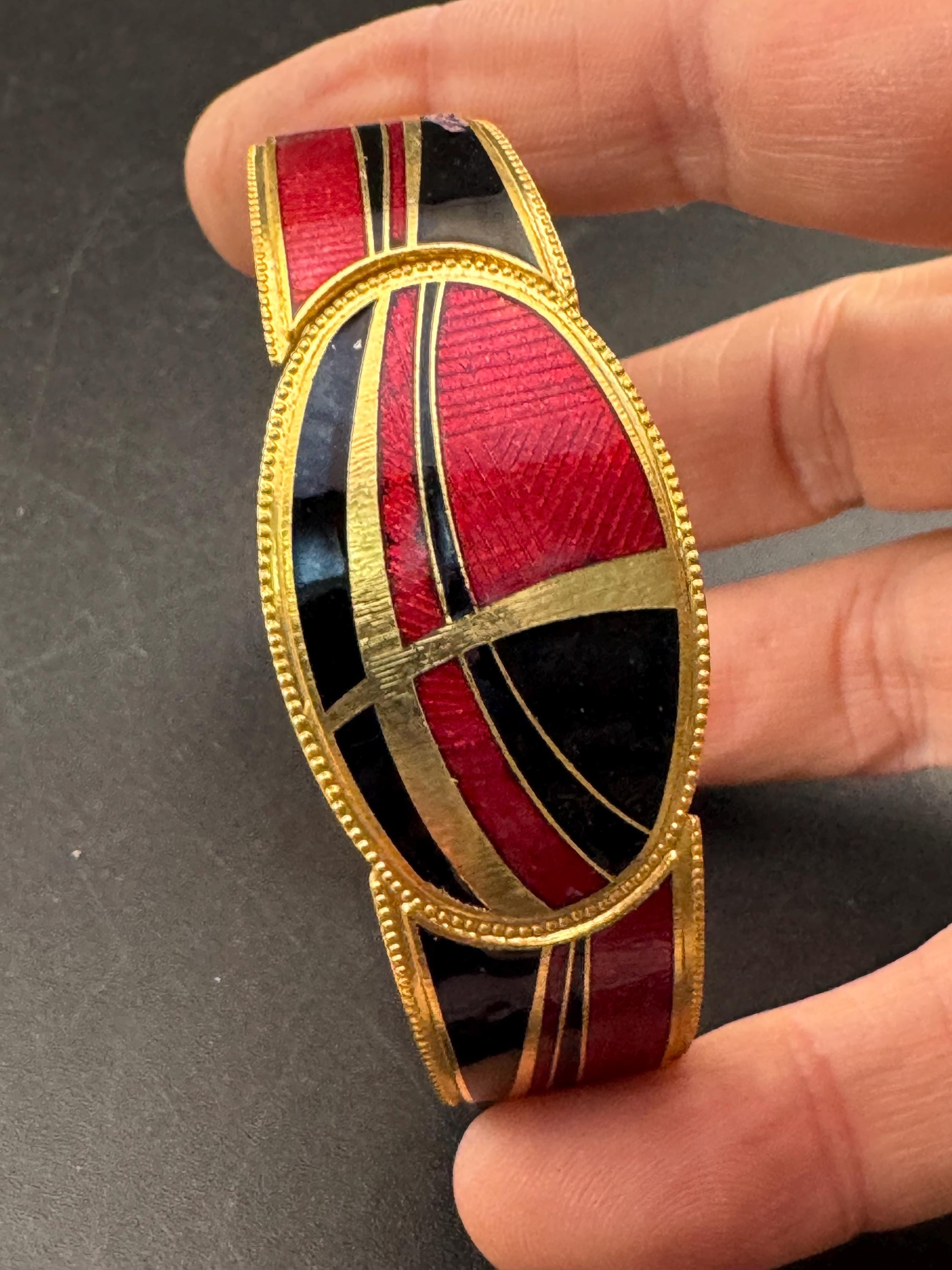 Vintage black and red enamel geometric clamper bangle: abstract modernist design 1980s 1990s