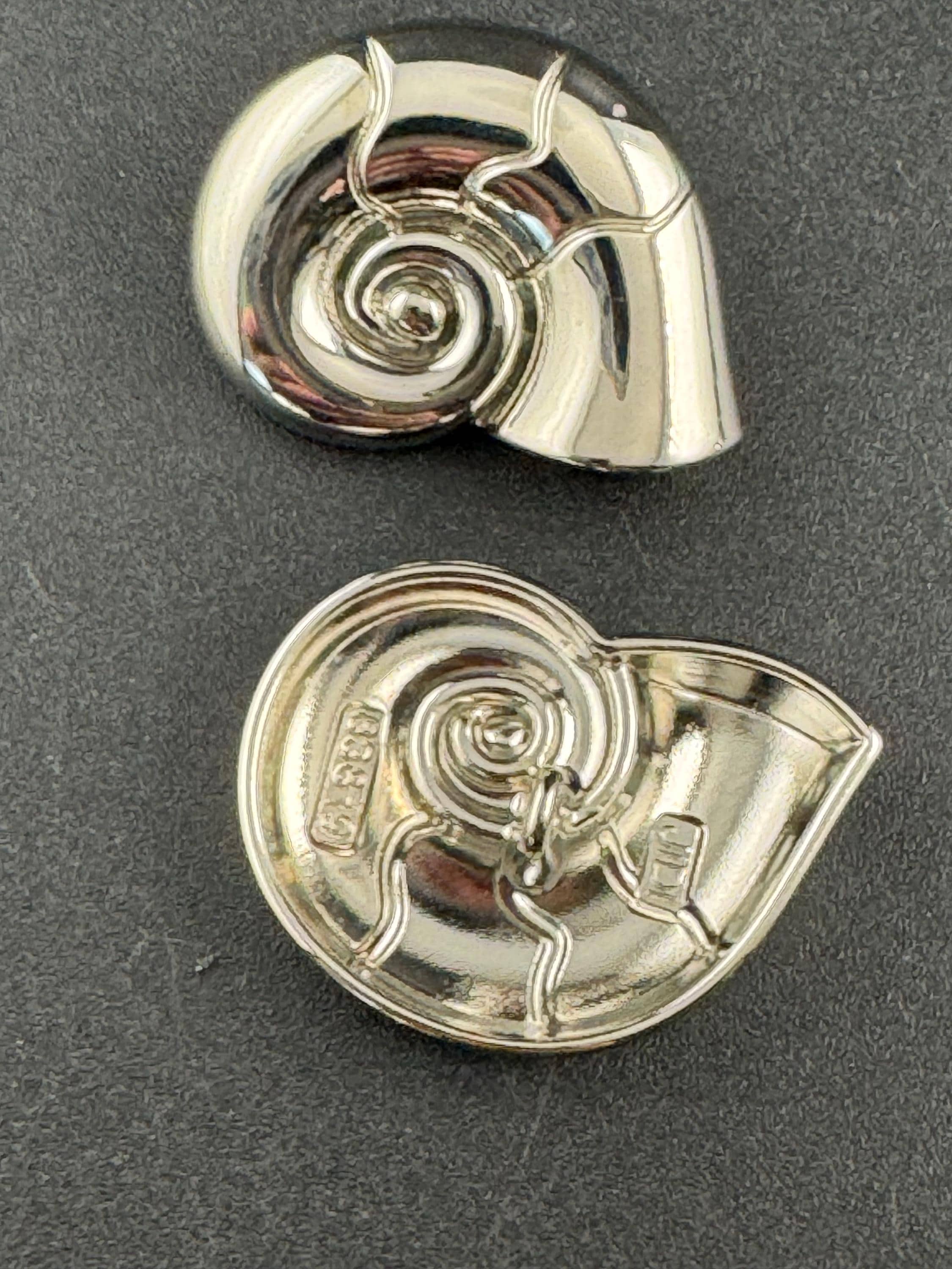 Silver ammonite seashell buttons, three sizes 30mm 23mm and 20mm