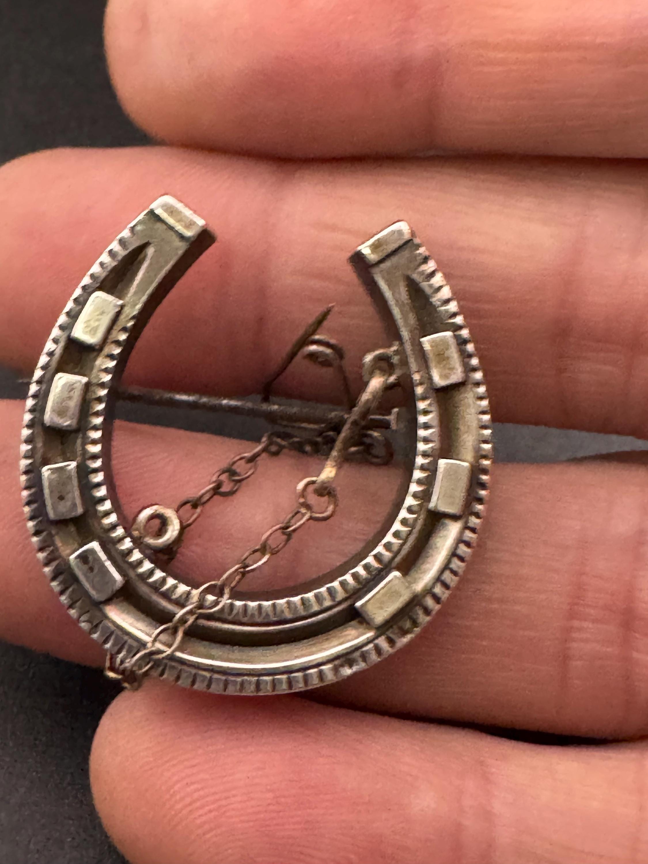 Antique 925 sterling silver Victorian horseshoe brooch, good luck pin