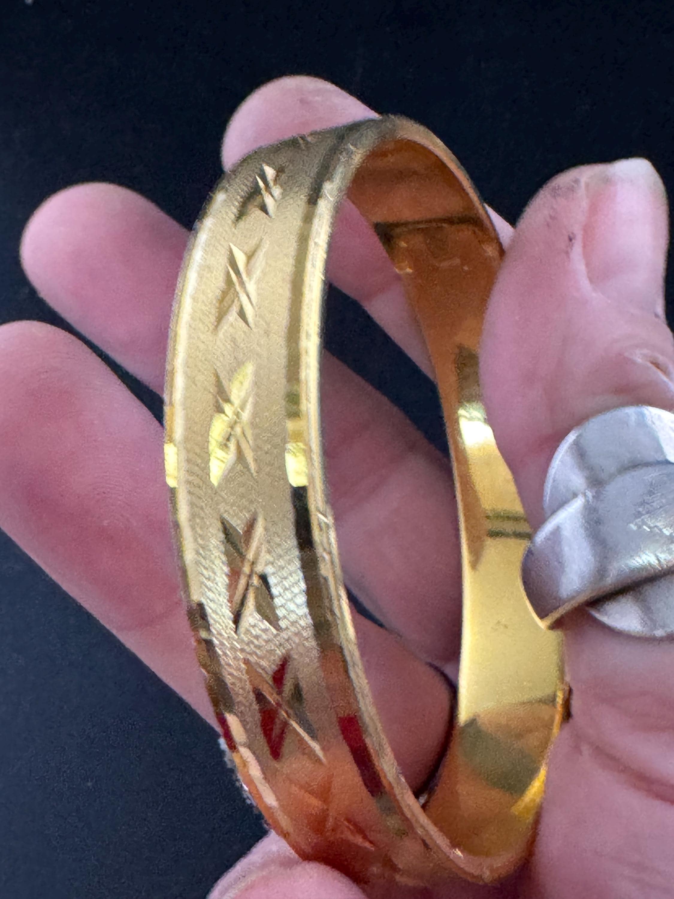 18K RGP Vintage Stamped Hinged etched Bangle, 1970s