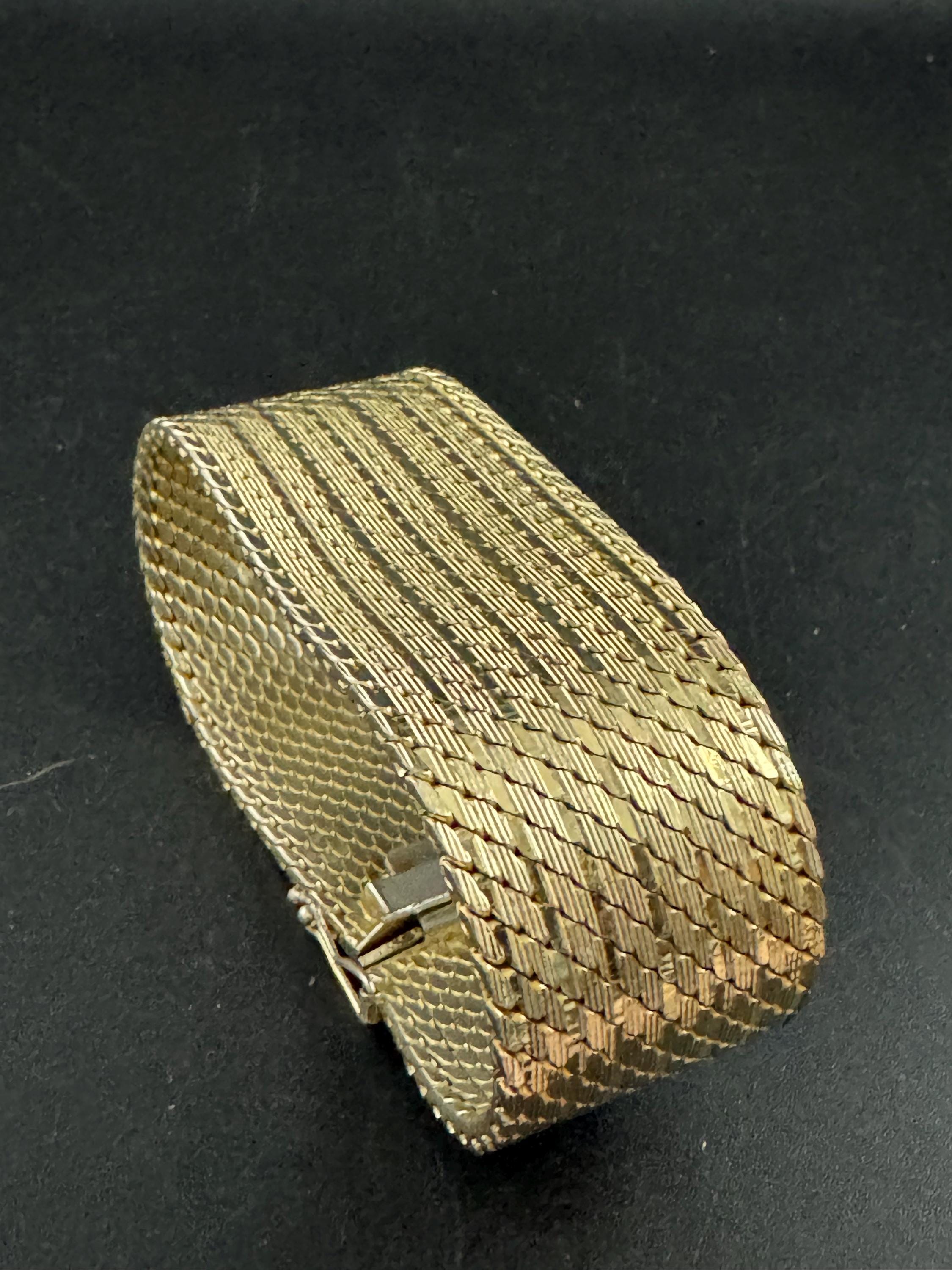 1970s Italian tapered articulated flat bracelet, gold plated and in fabulous condition