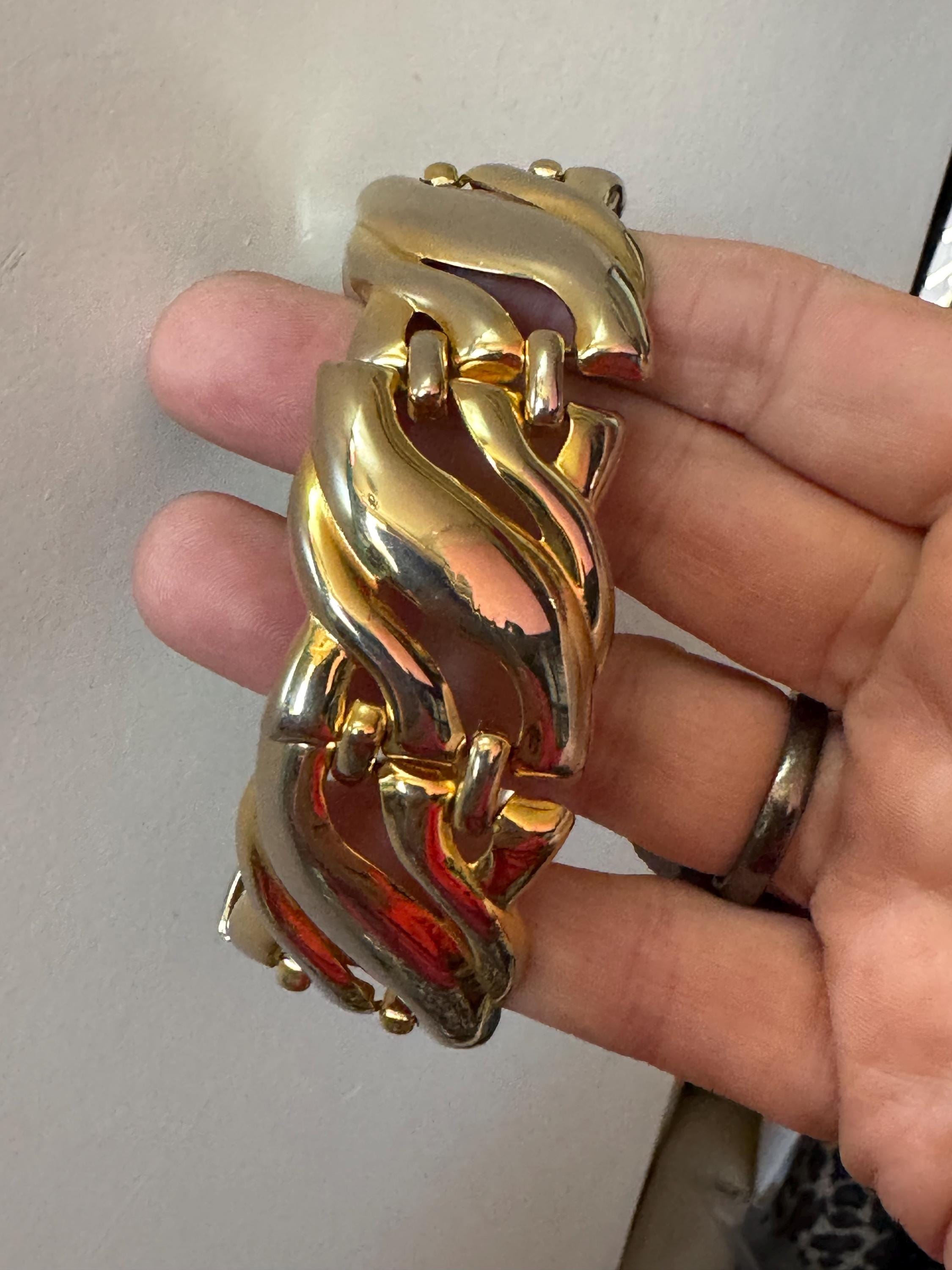 Retro 80s chunky panel link bracelet, 19.5cm gold tone