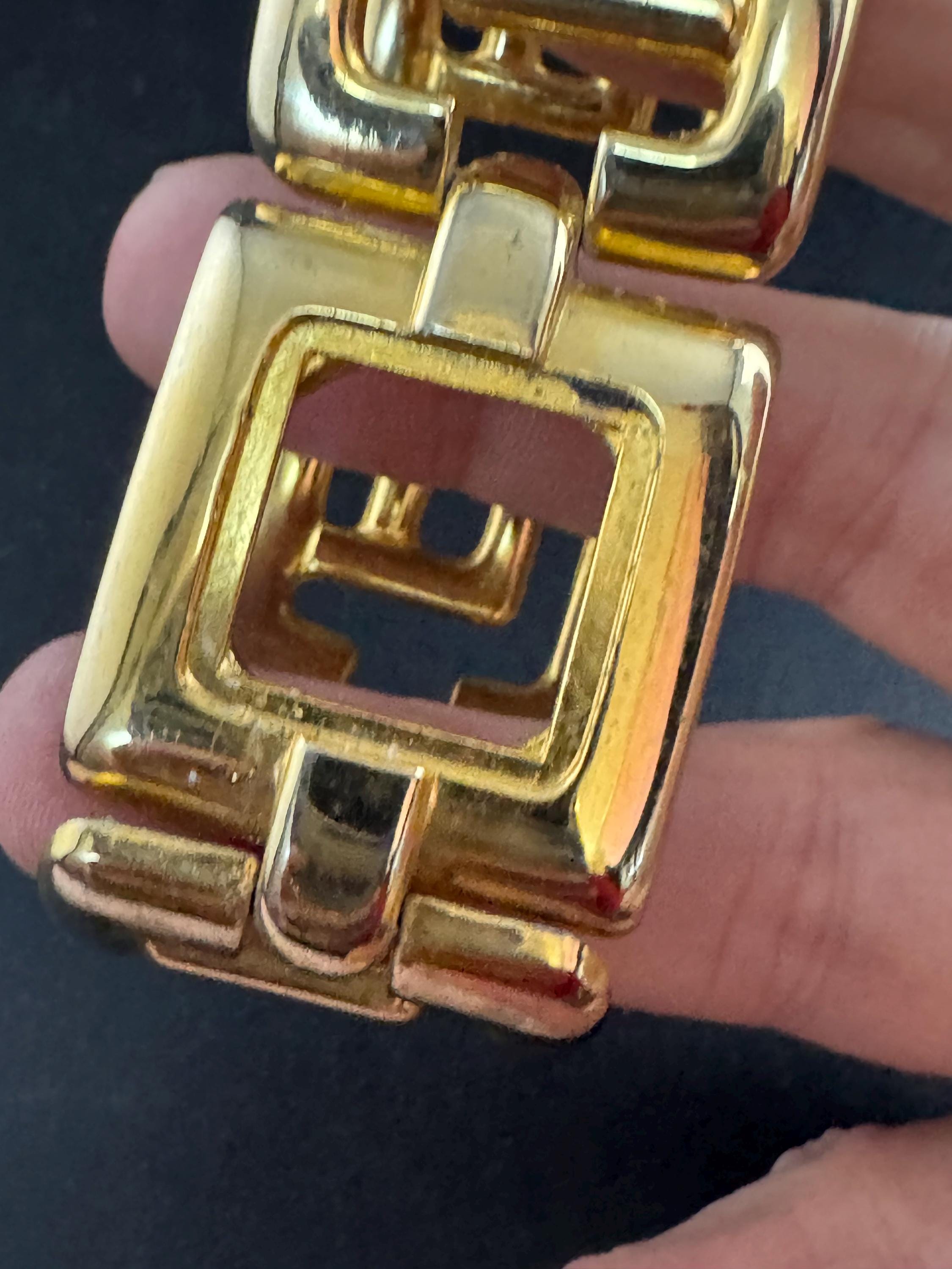 Retro 80s chunky panel link bracelet, gold tone watch strap