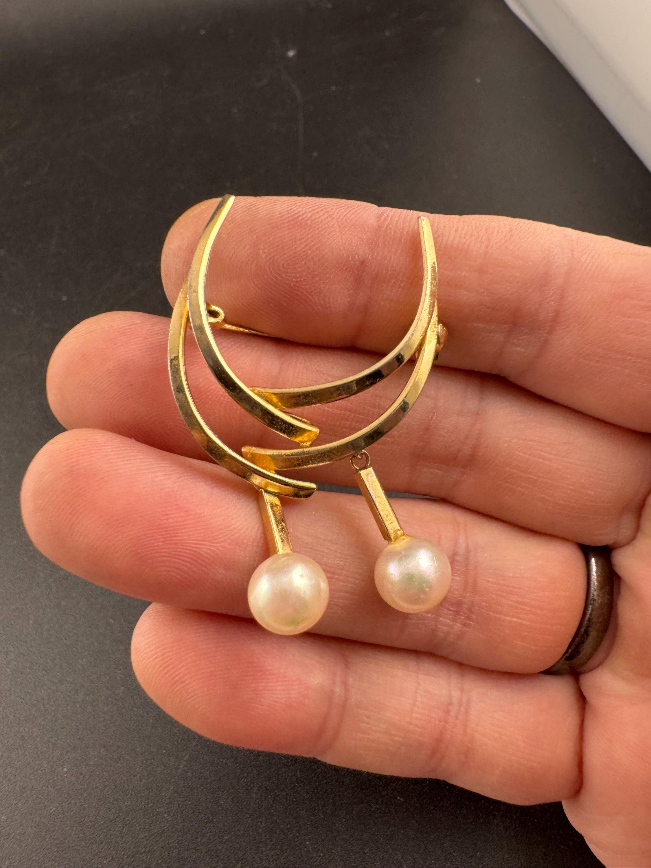 1962 pearl drop brooch by grosse, gold plated , signed and dated