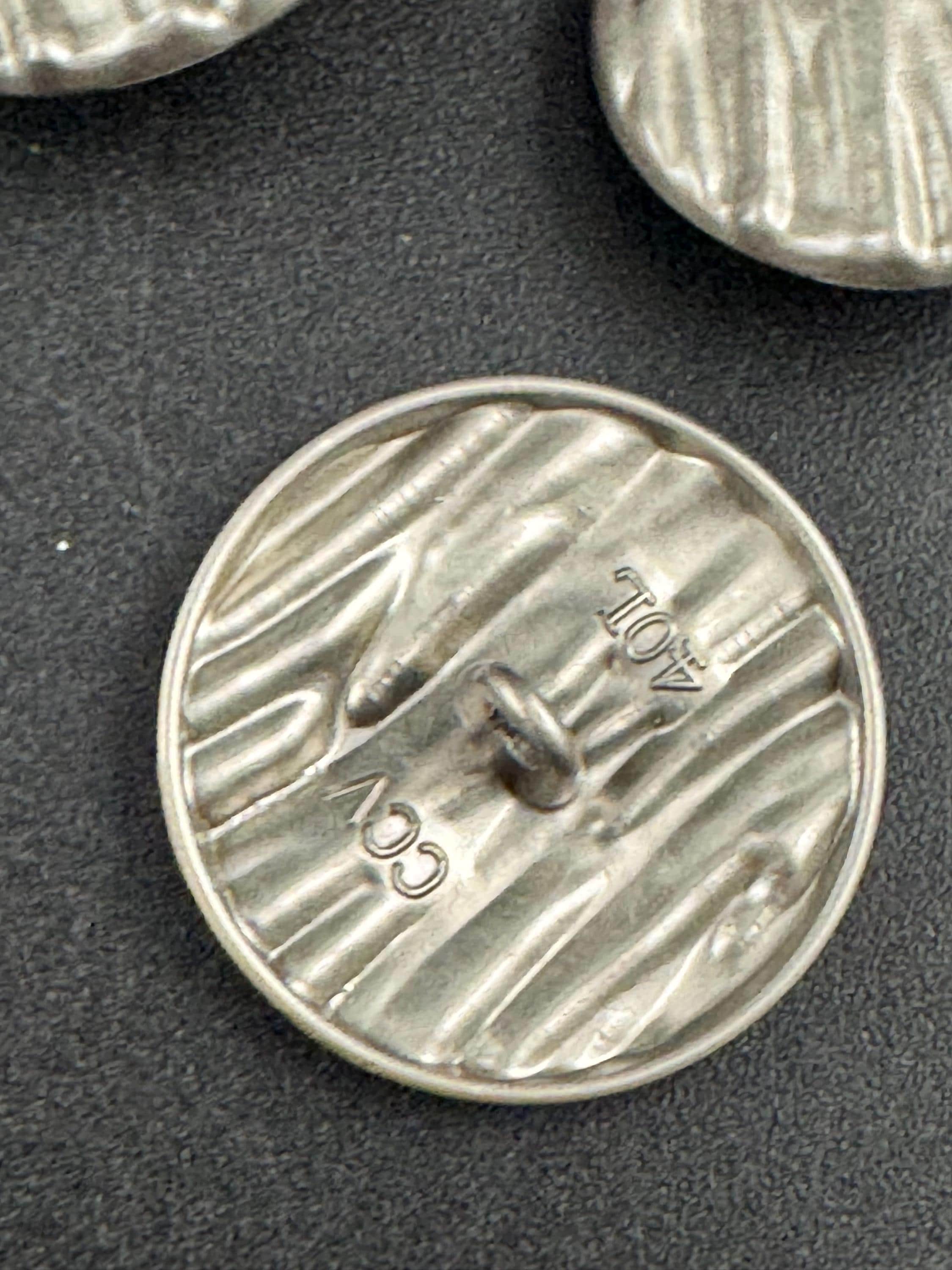 25mm Matt silver metal buttons, 5 pack textured design