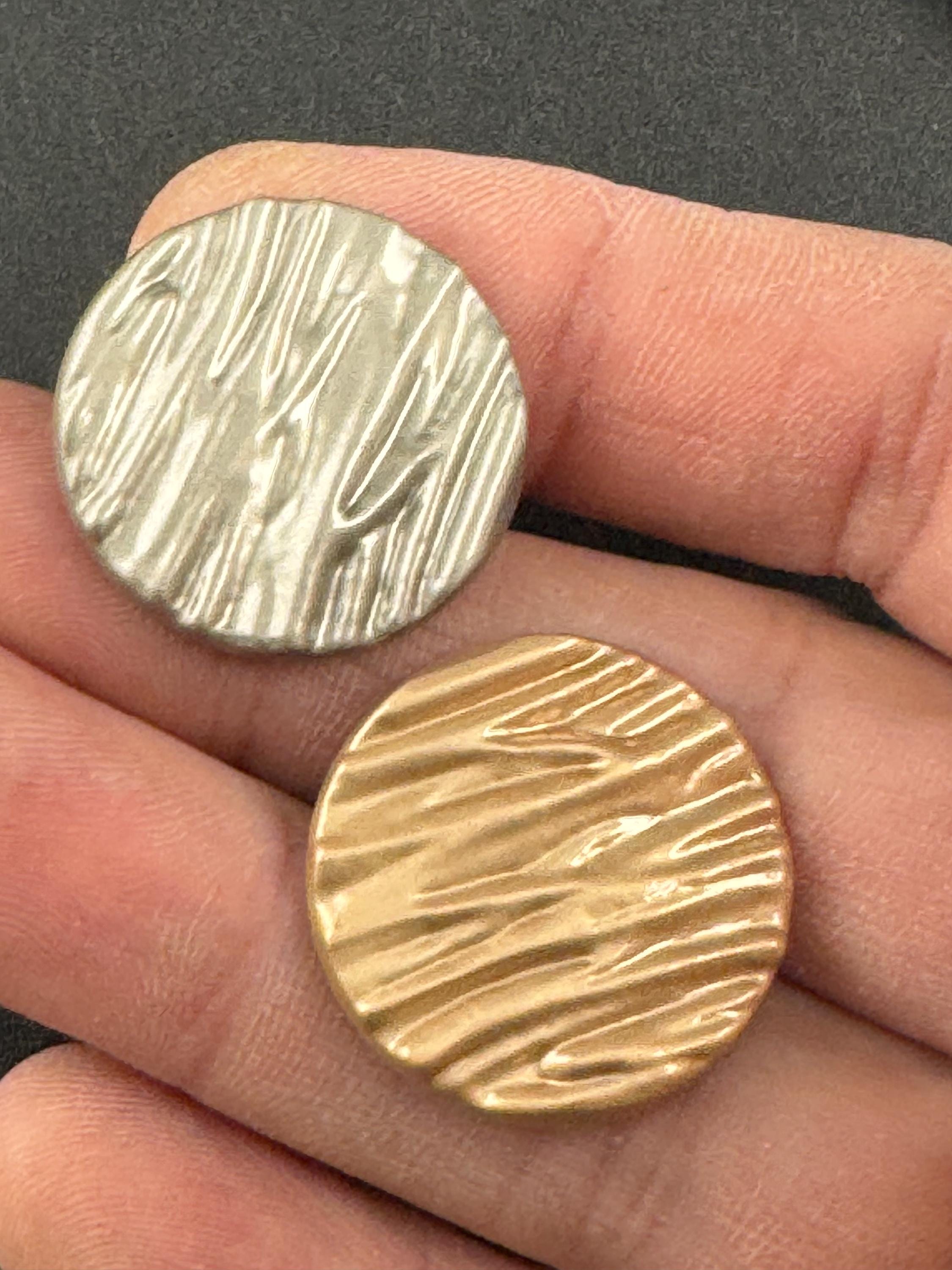 25mm Matt silver metal buttons, 5 pack textured design