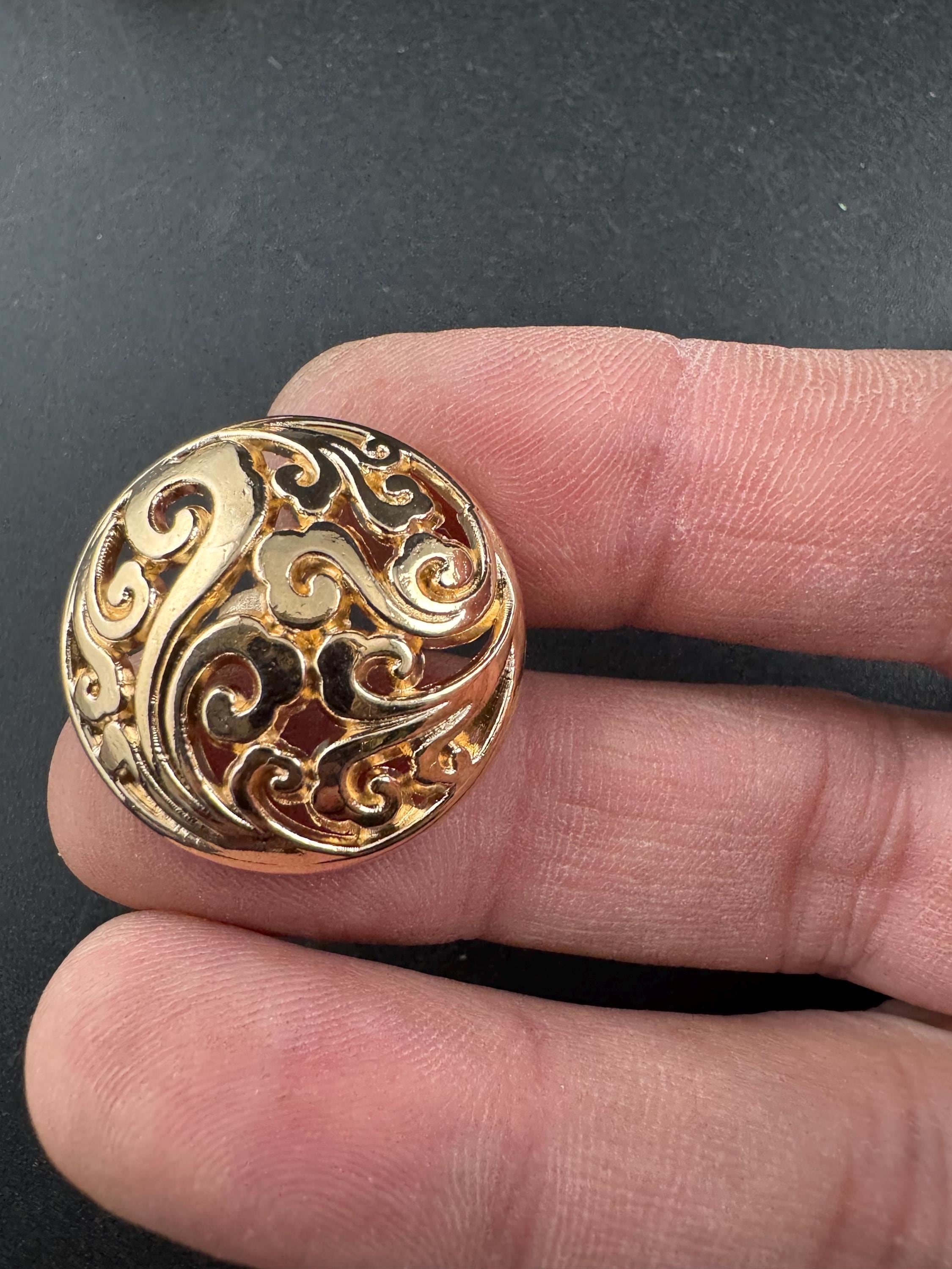 25mm openwork domed buttons, pack of 5 in gold or steel grey metal