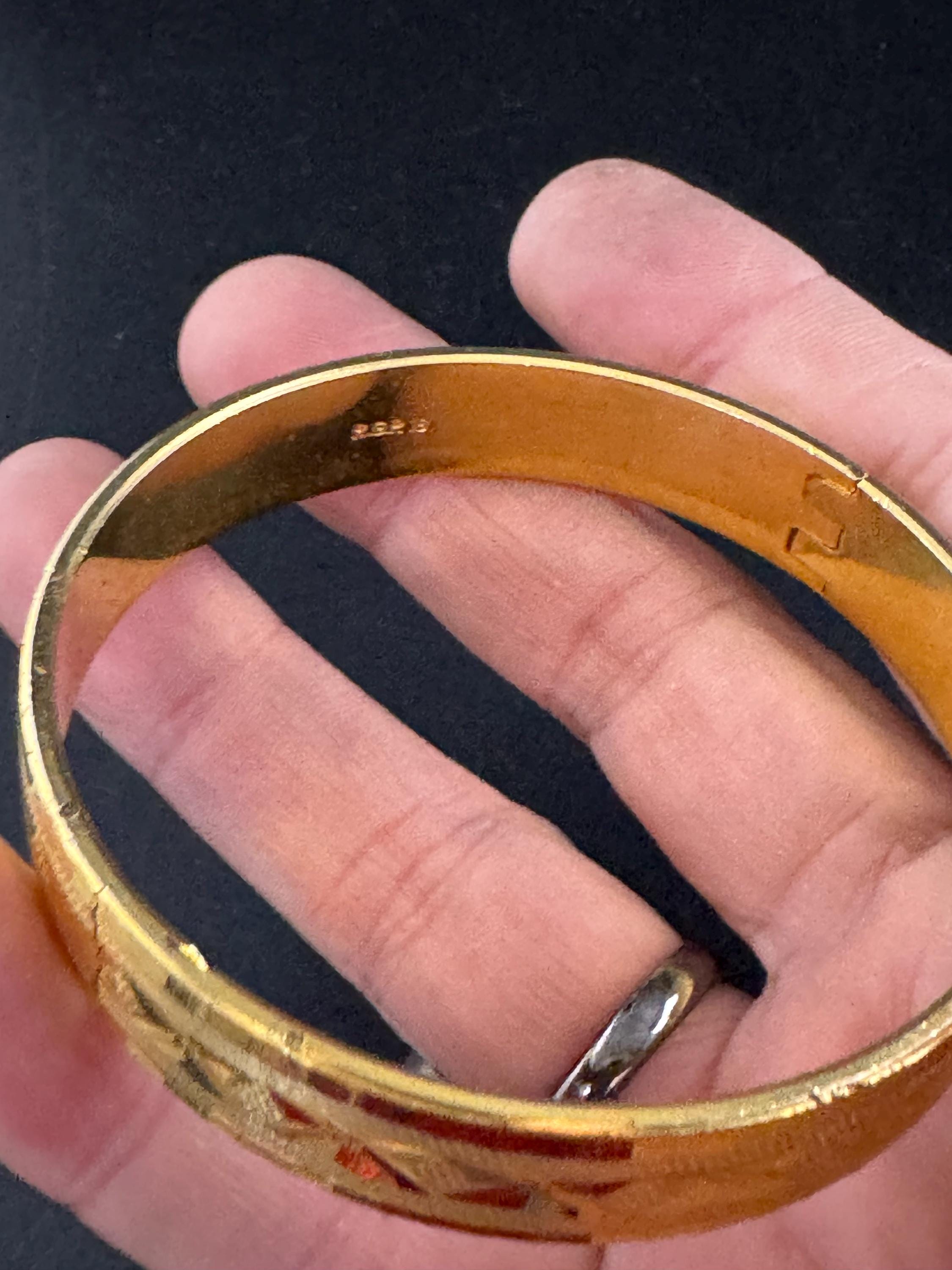 18K RGP Vintage Stamped Hinged etched Bangle, 1970s