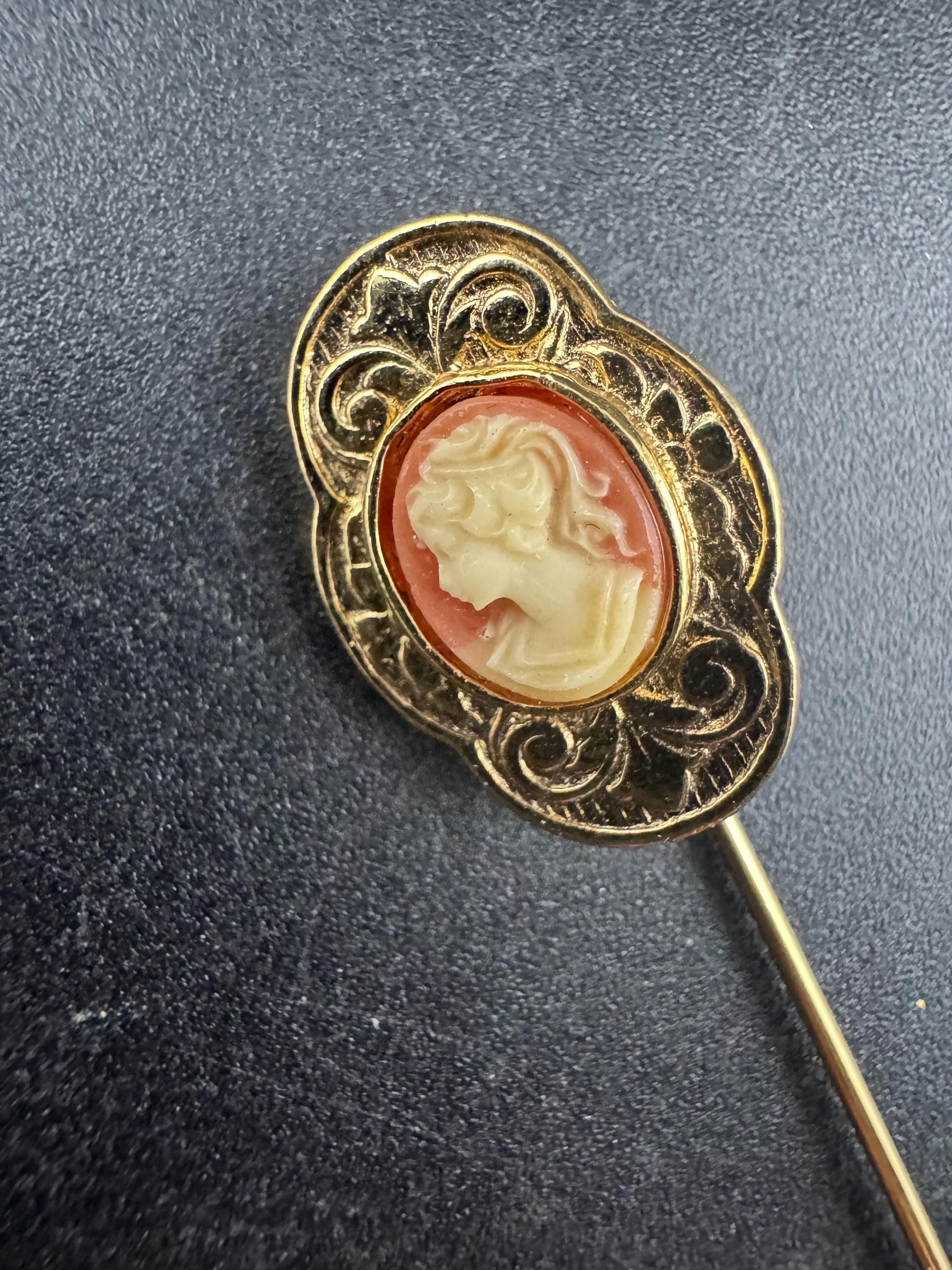 gold tone cameo Stick Pin, 1980s acrylic